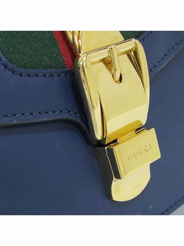 421882 shoulder bag