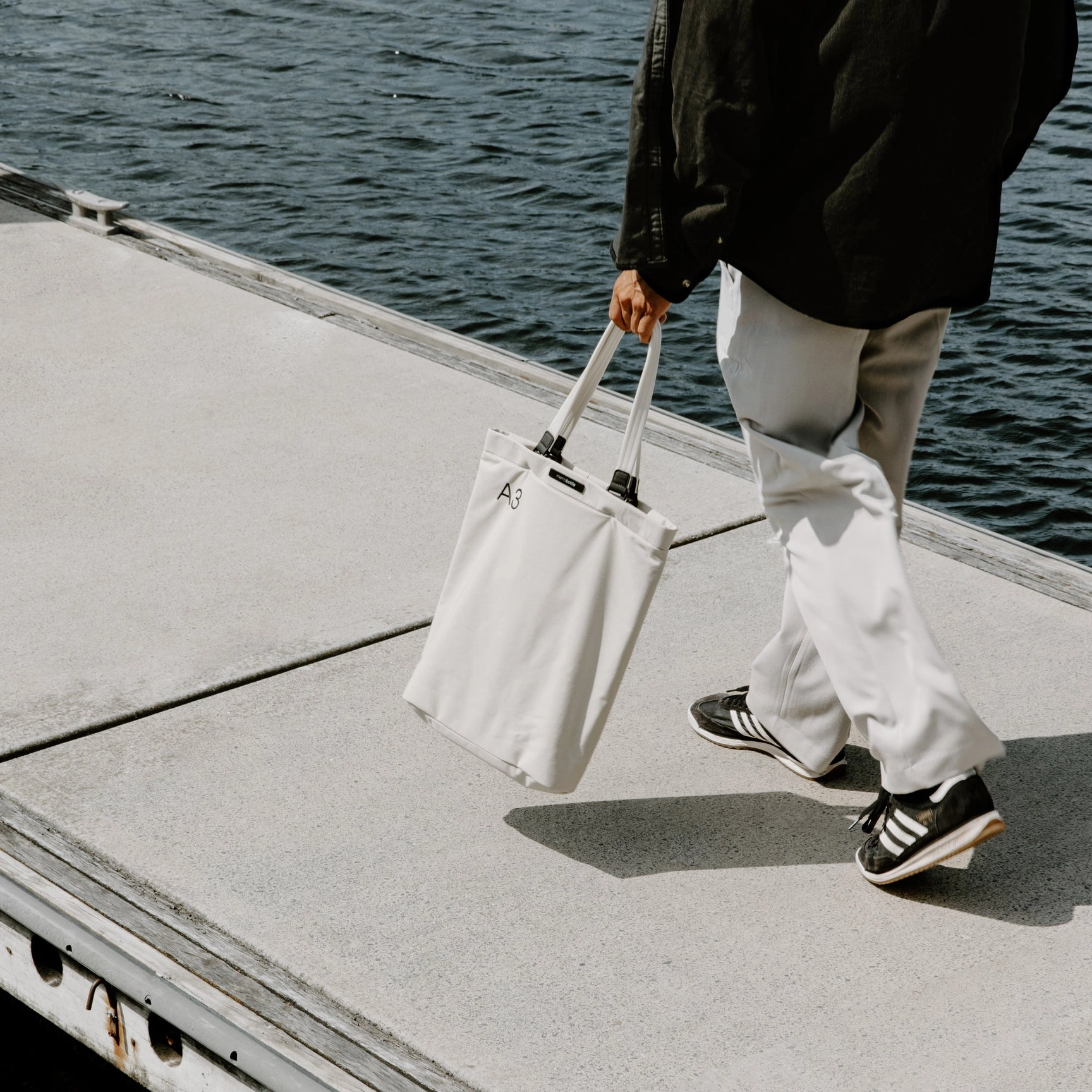 A3 Daily Tote