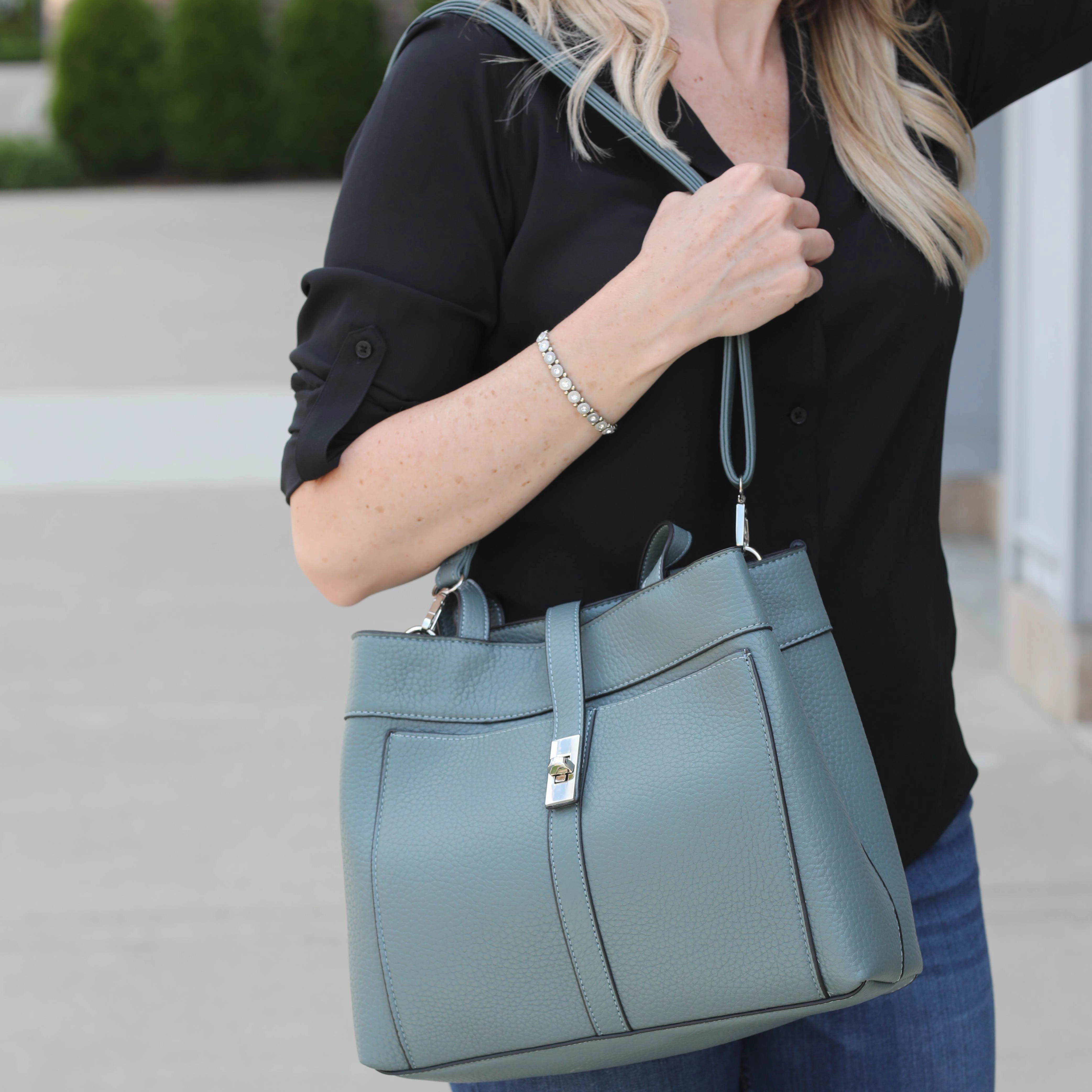 Adele Tote/Crossbody