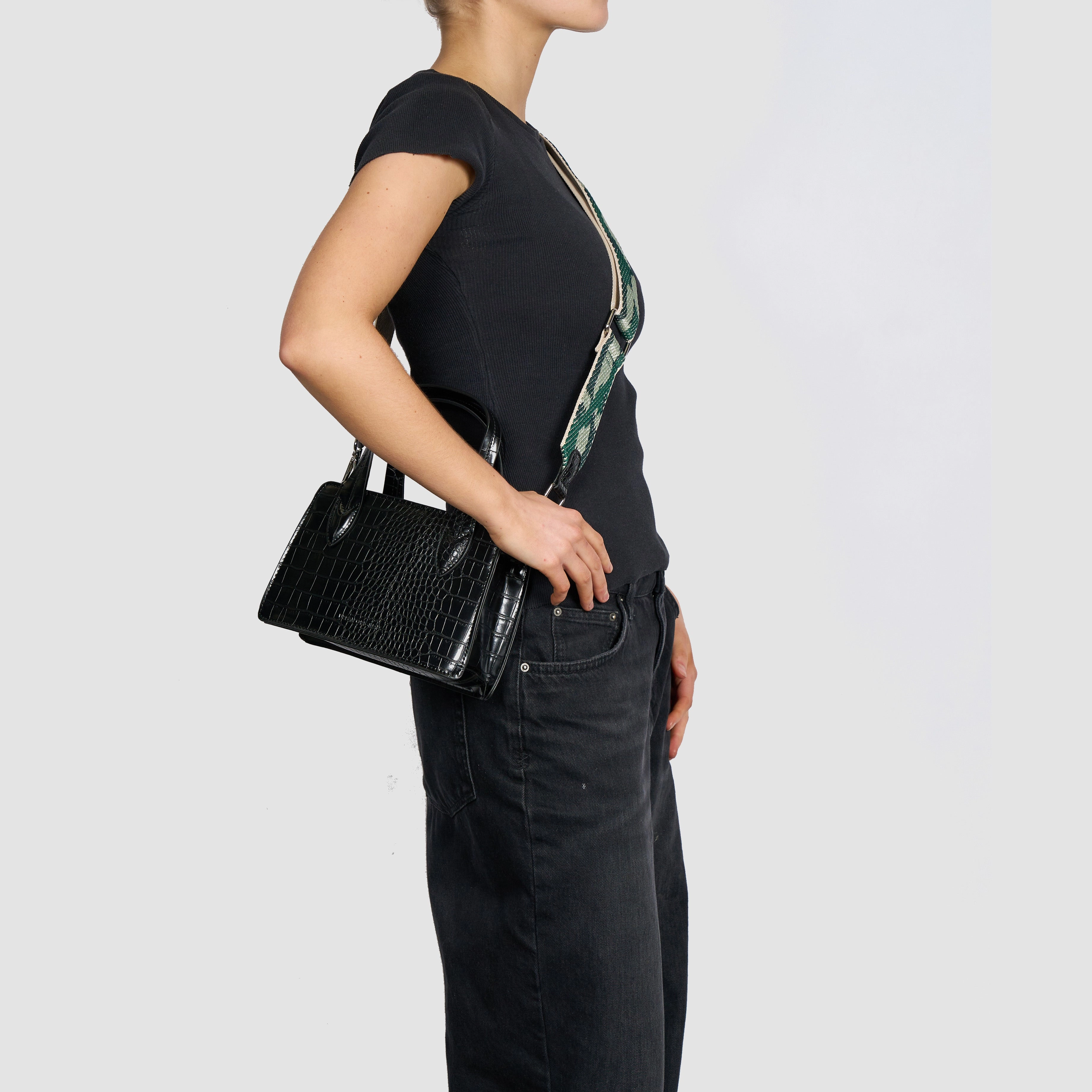 August Crossbody - Black