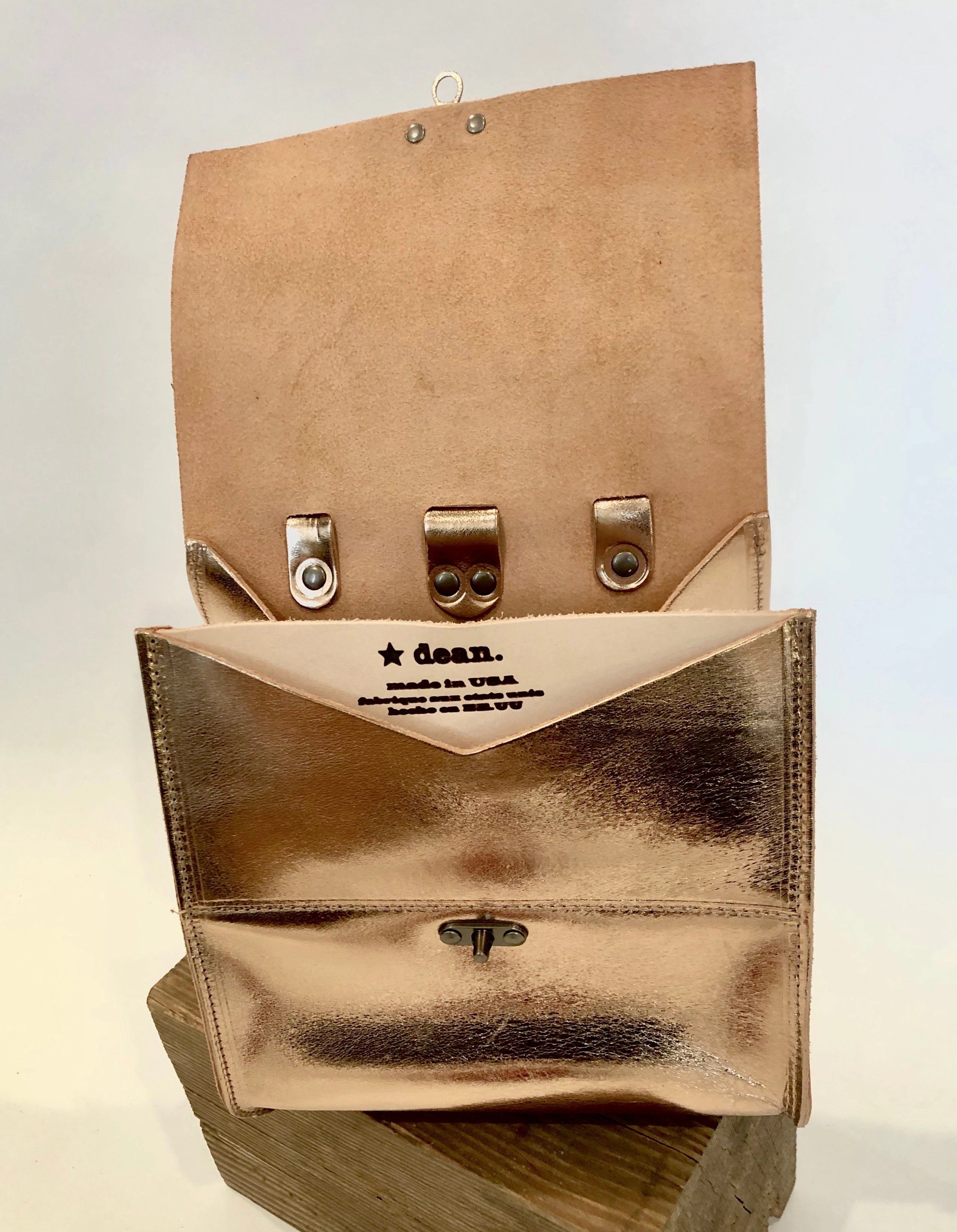 B39 backpack