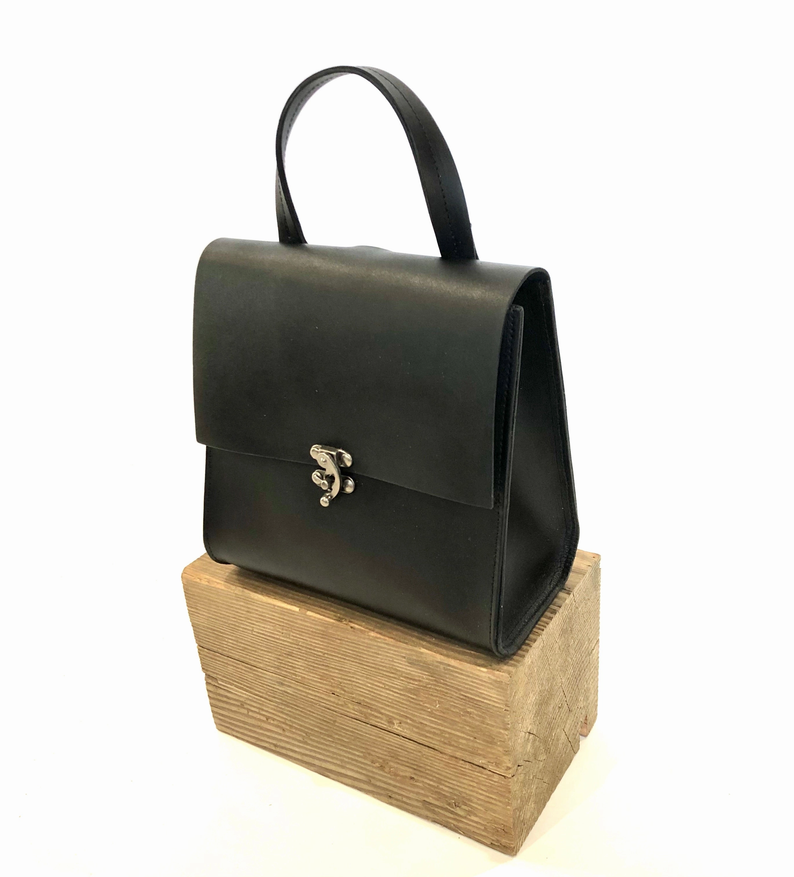 B39 backpack