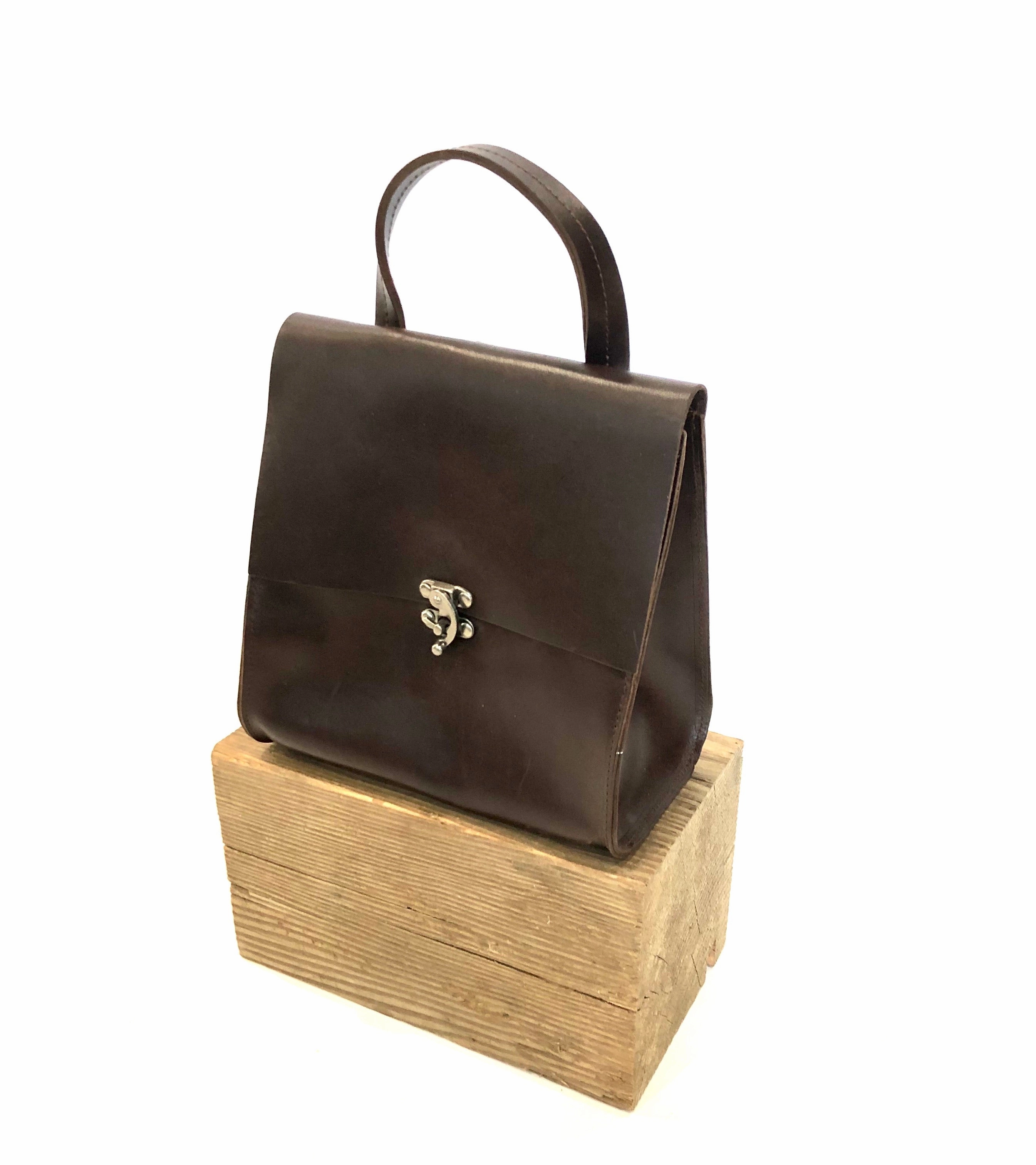 B39 backpack