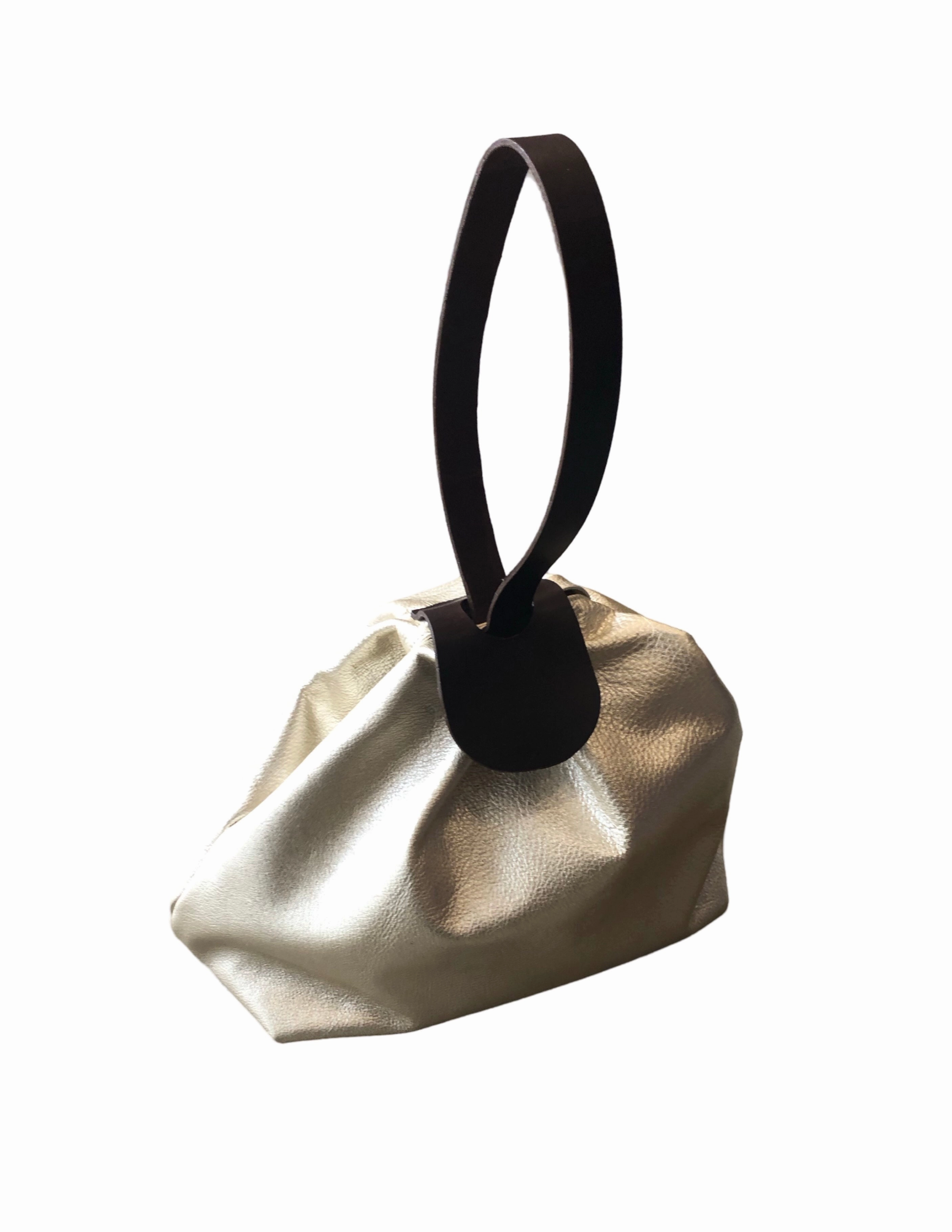 B44  Clutch/crossbody hybrid