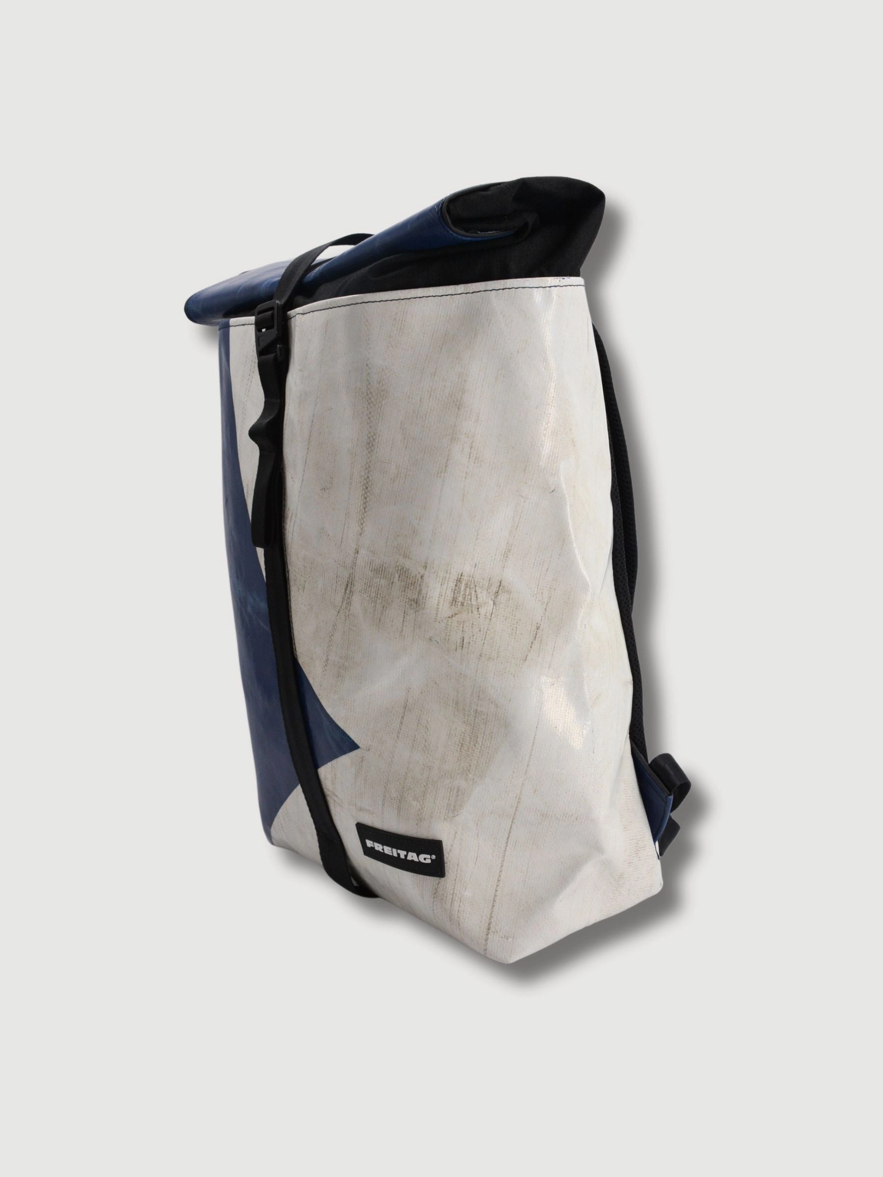 Backpack F155 Clapton Dark Blue & White In Used Truck Tarps | Freitag