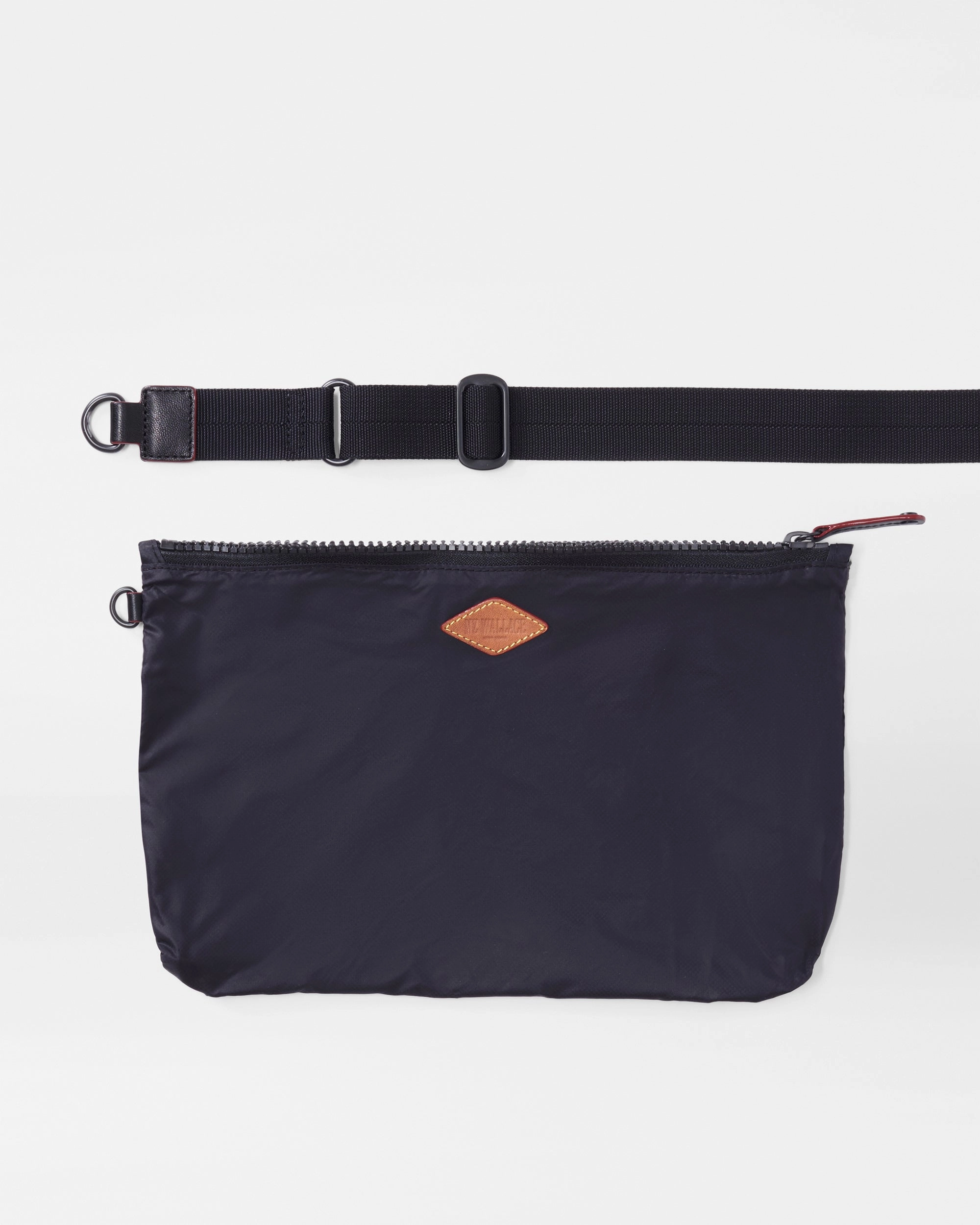 Black Small Sutton Deluxe