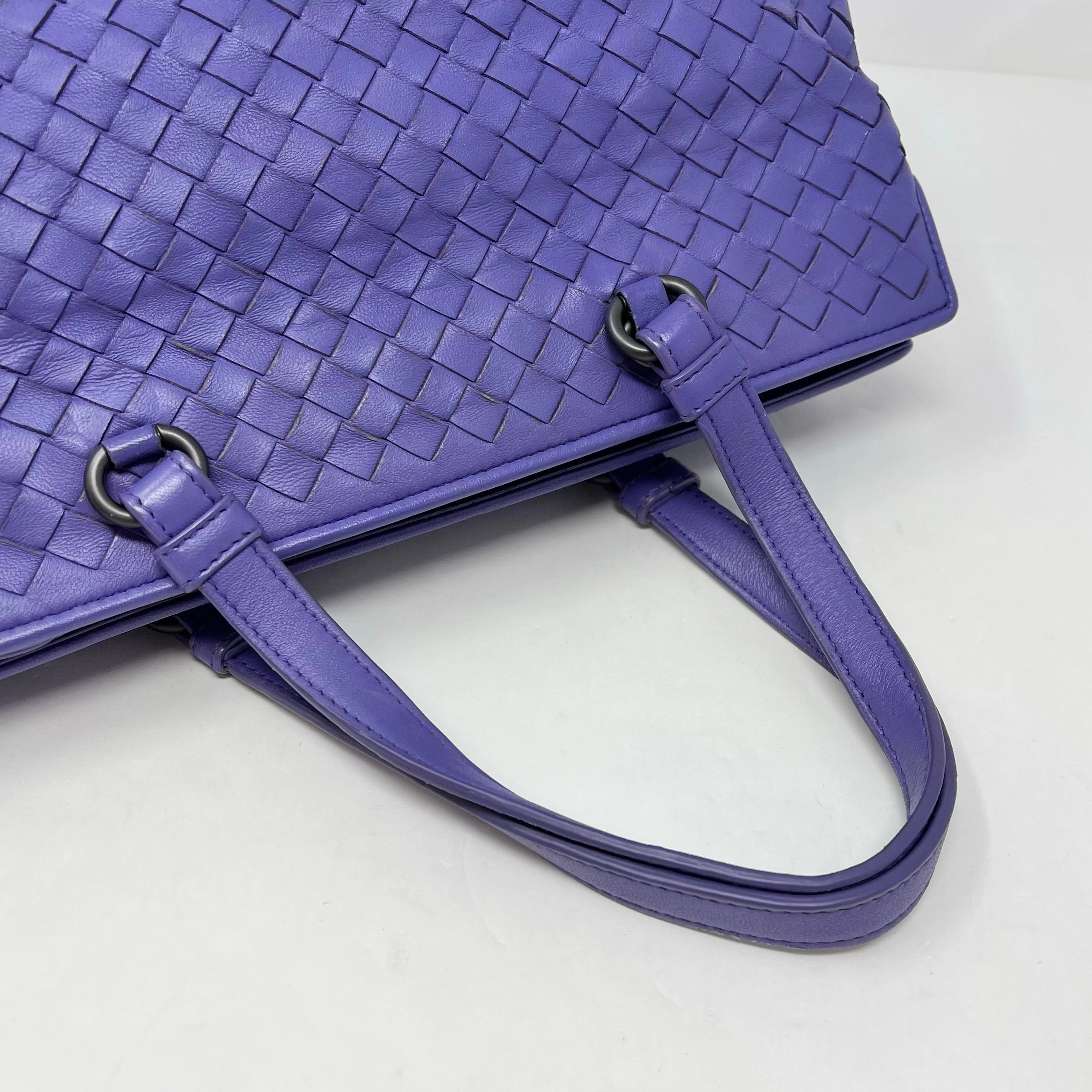 Bottega Veneta Intrecciato Shoulder Bag