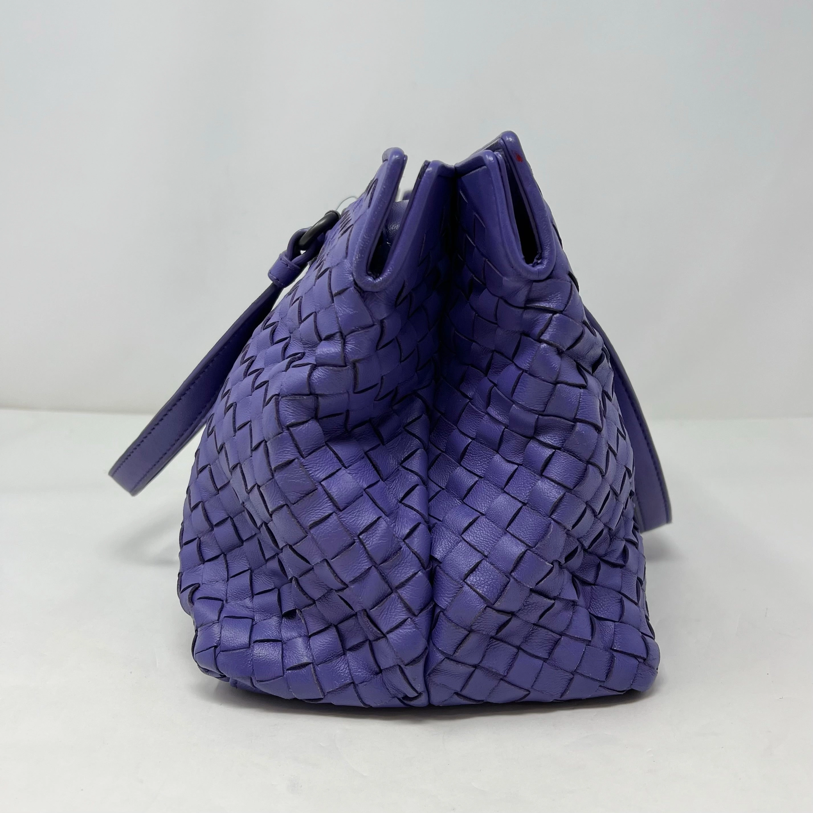 Bottega Veneta Intrecciato Shoulder Bag