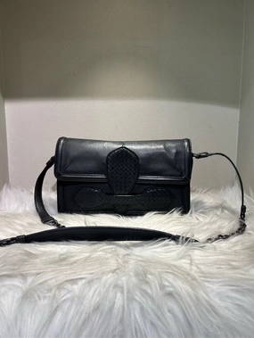 Bottega Veneta Pre-loved BV Bag Nero Intrecciato Leather Crossbody