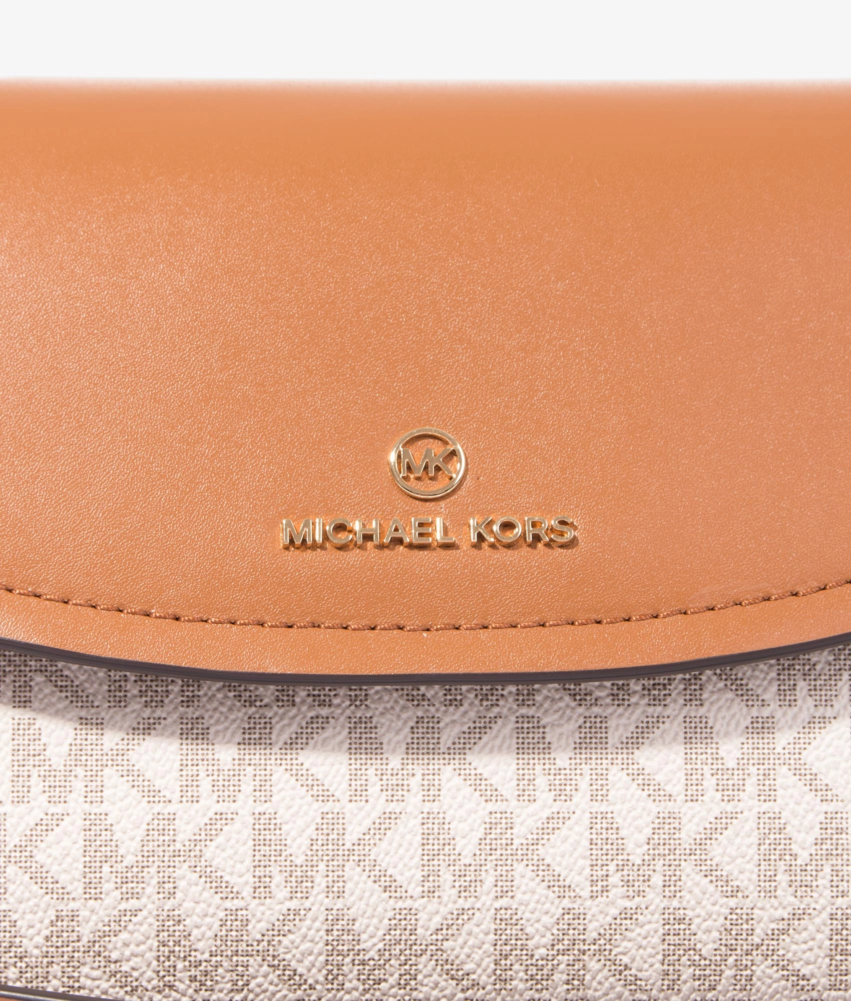 Brooklyn flap crossbody in vanilla & acorn