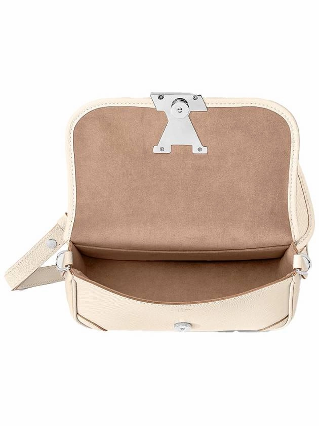 Buci Epi Shoulder Bag Pink