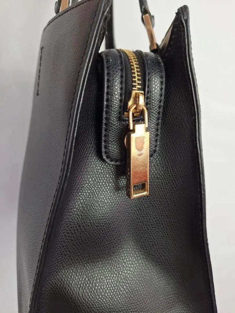 Calvin Klein Medium Multi Compartment Tote Bag