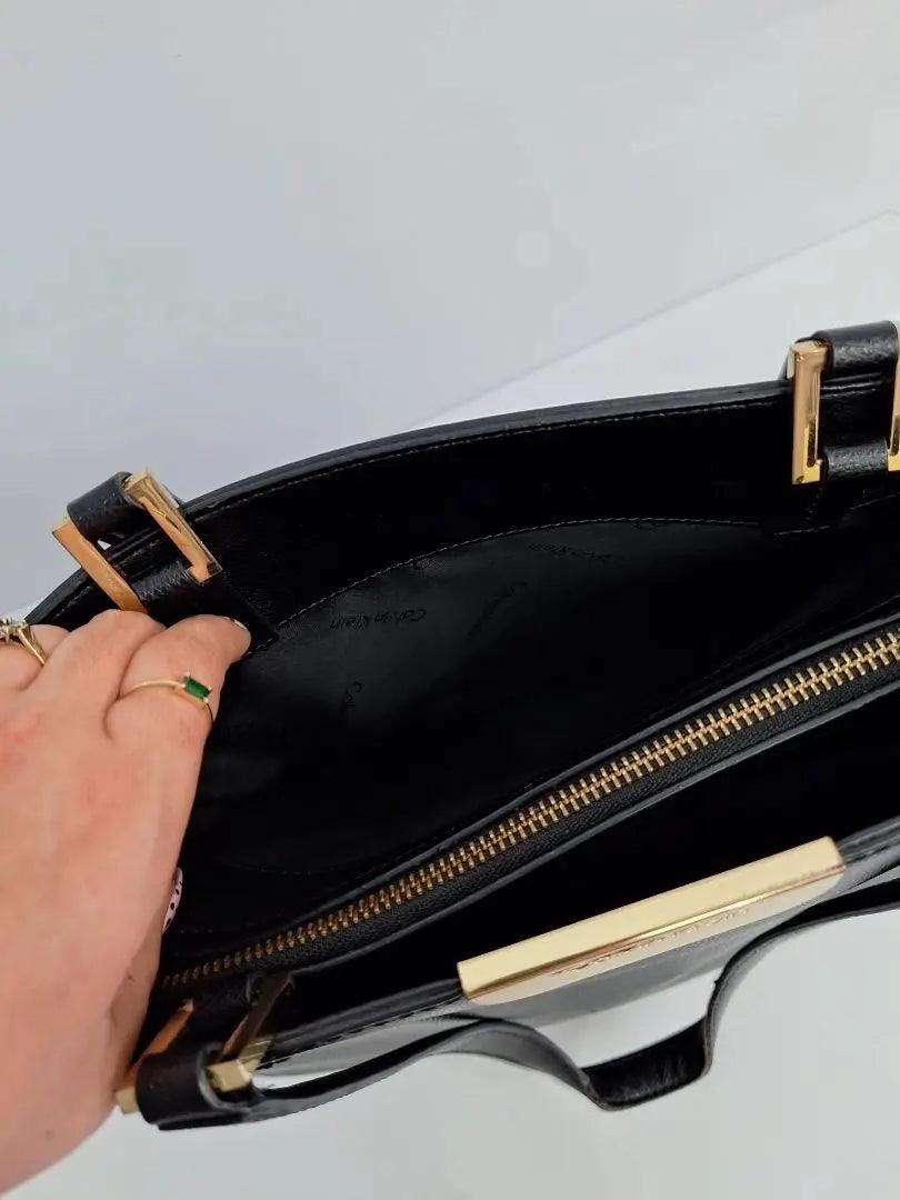 Calvin Klein Medium Multi Compartment Tote Bag