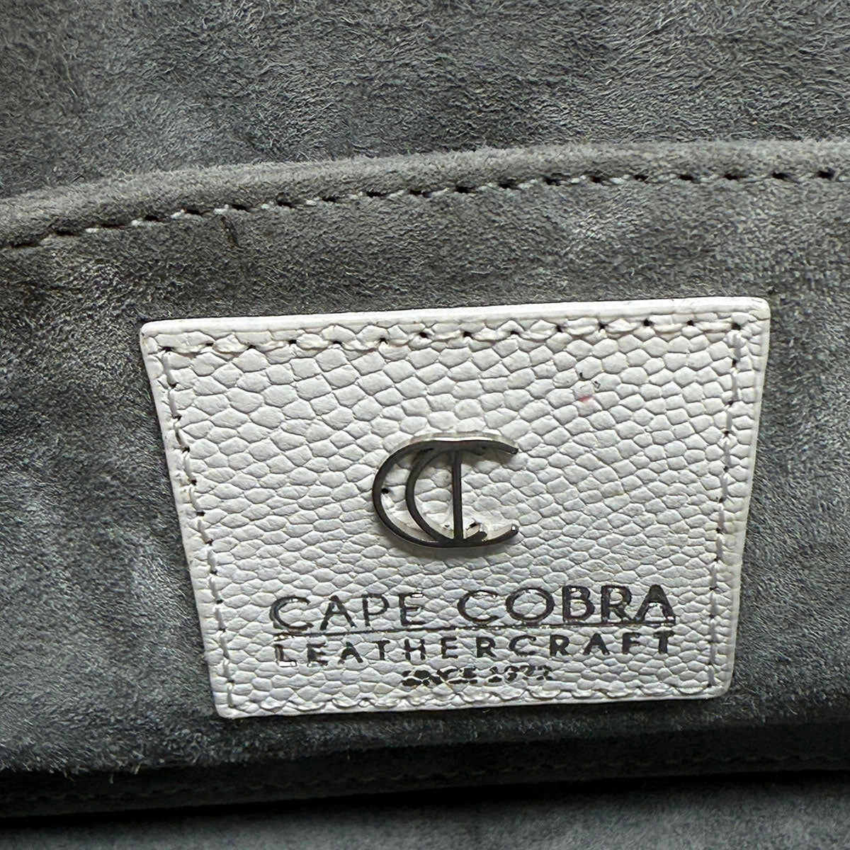 Cape Cobra Crossbody