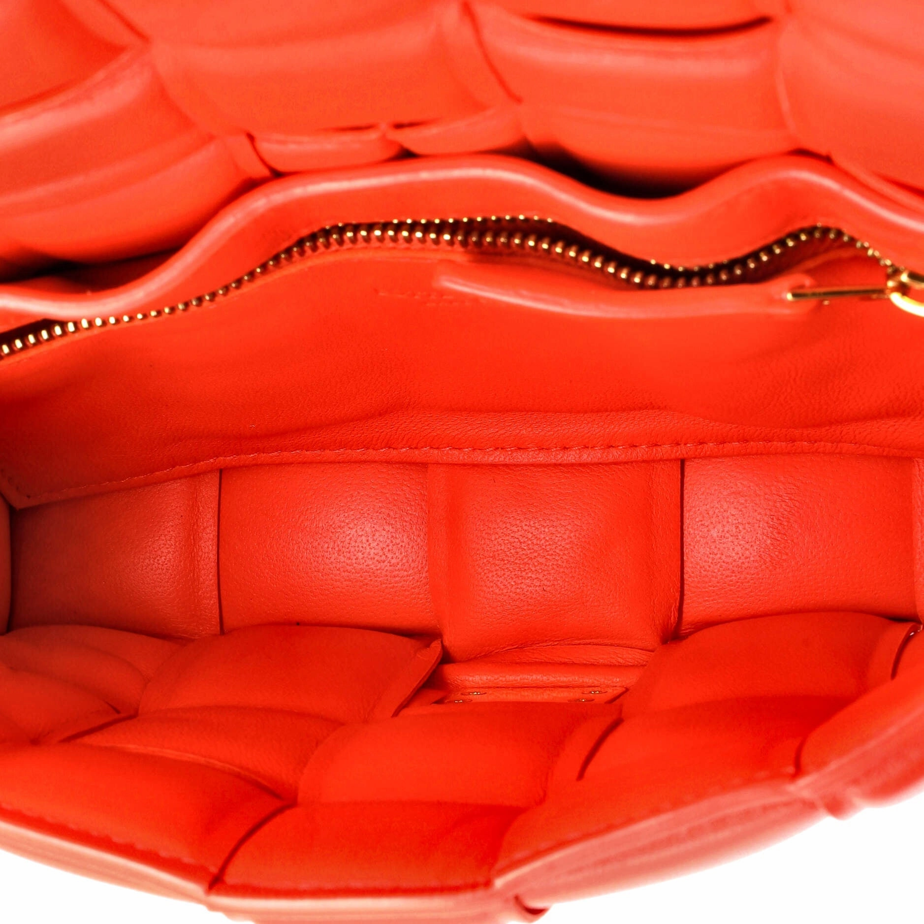 Cassette Crossbody Bag Padded Maxi Intrecciato Leather Small