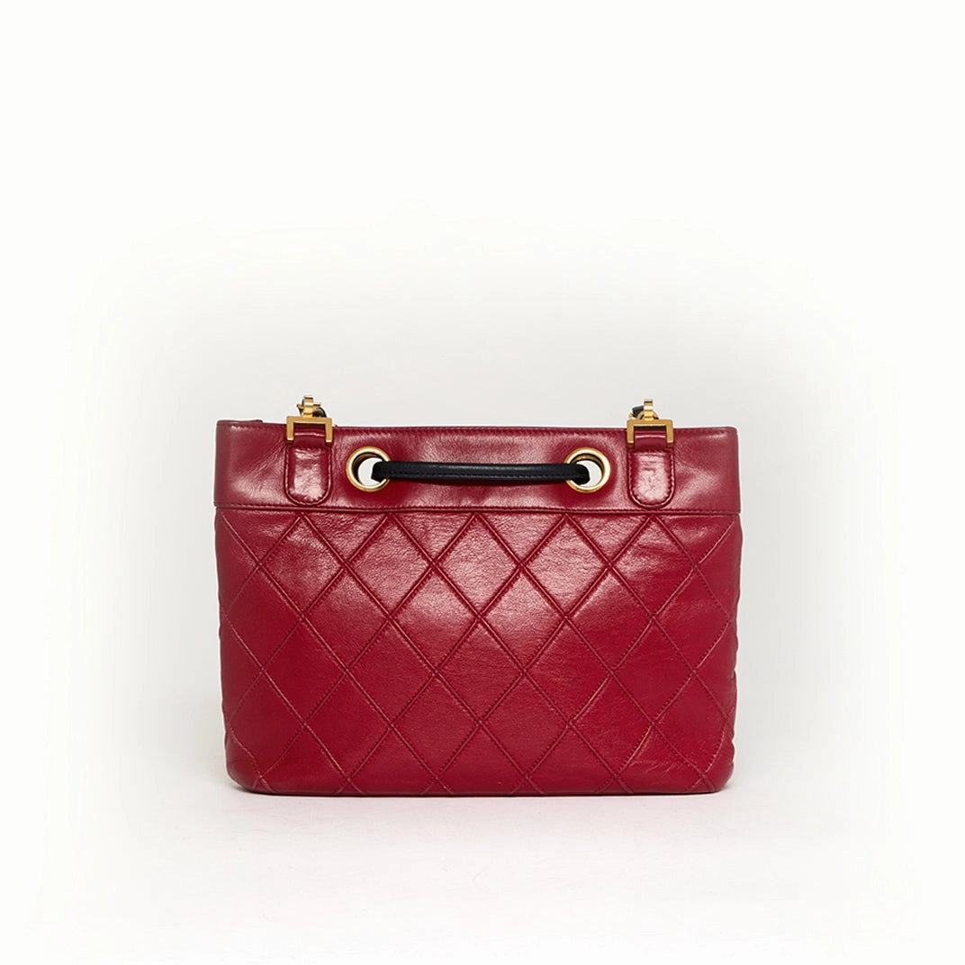 CC Bicolour Shoulder Bag in Red Lambskin