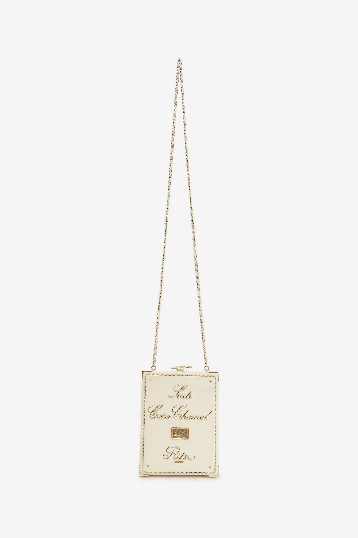 Chanel 2017-18 White Lambskin Paris-Cosmopolite Coco In Ritz Clutch with Chain