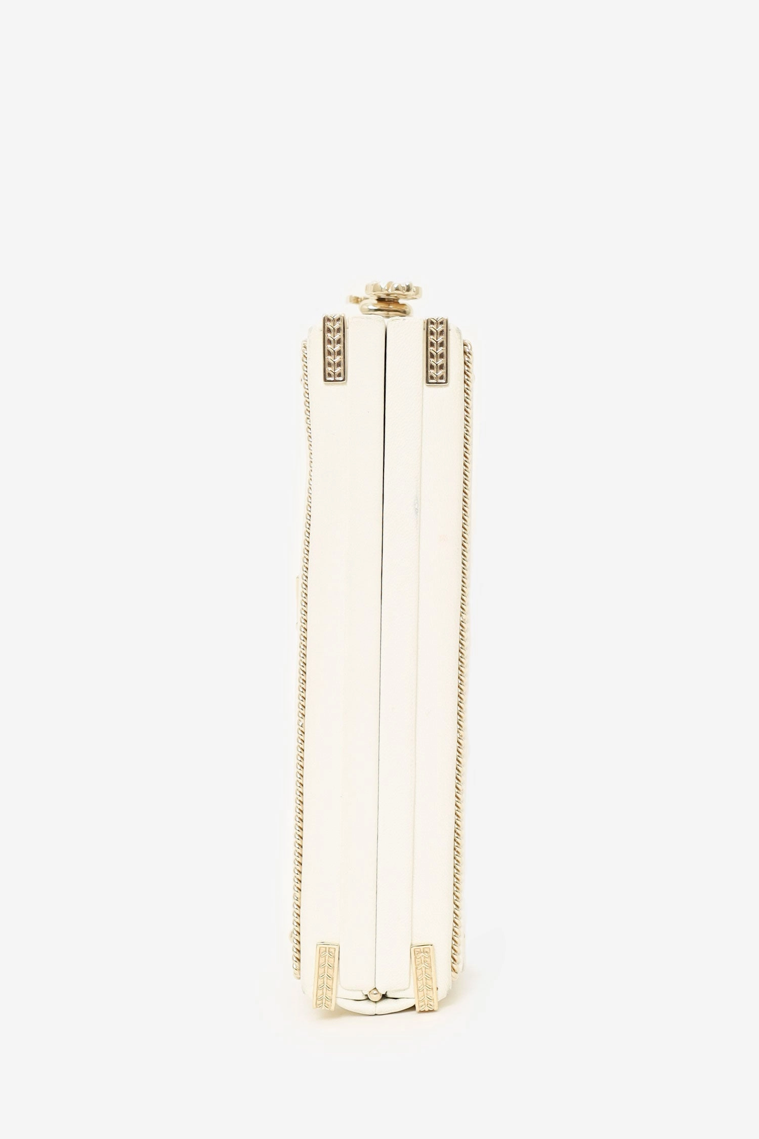 Chanel 2017-18 White Lambskin Paris-Cosmopolite Coco In Ritz Clutch with Chain