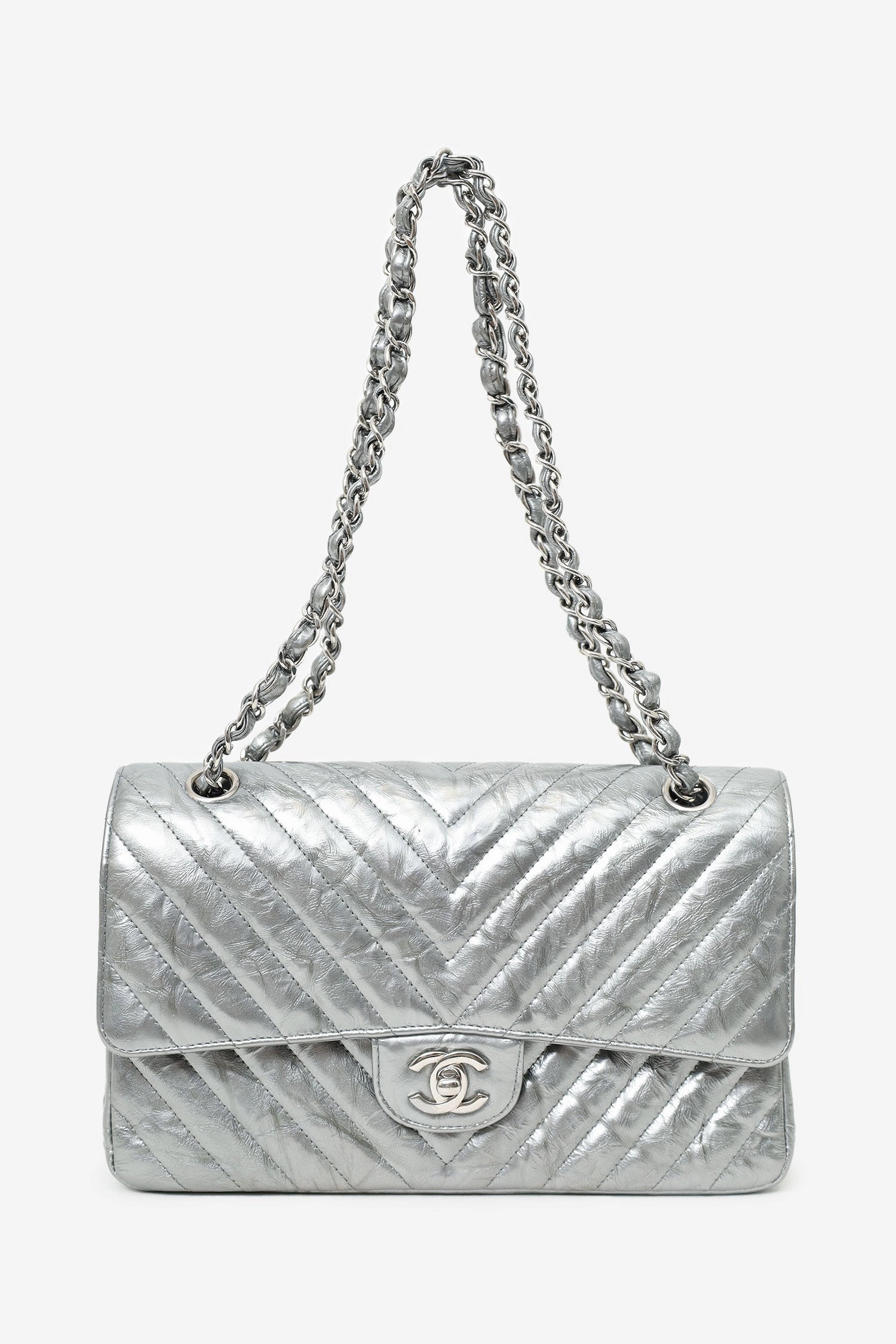 Chanel 2018 Silver Metallic Patent Crumpled Calfskin Chevron Quilted Medium Double Flap