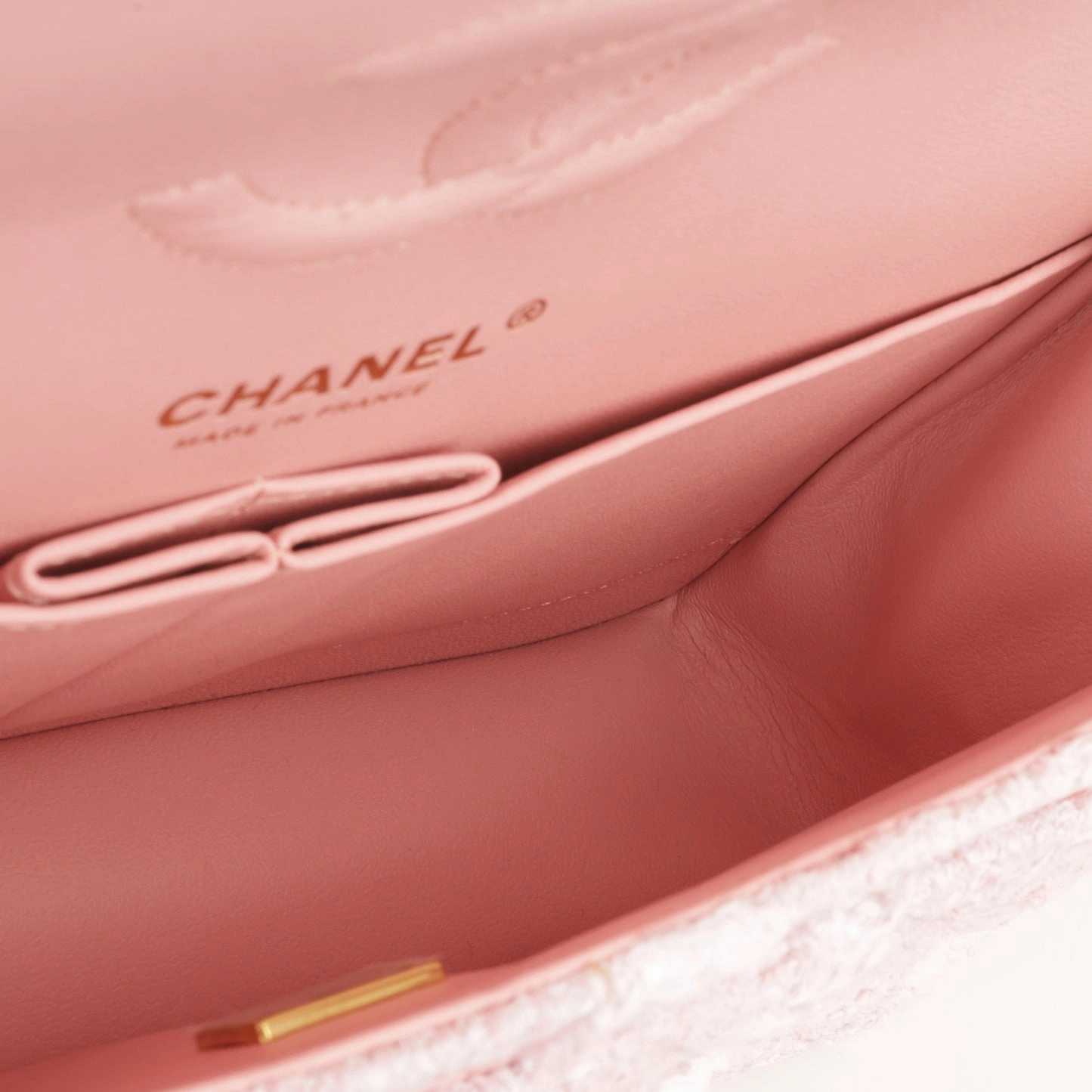 Chanel - Classic Flap Bag - Medium - Pink/White Tweed CGHW - Plaque Series - Pristine