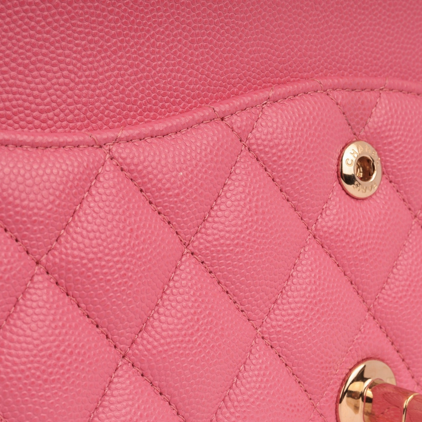 Chanel - Medium Classic Flap - Pink Caviar CGHW - 2019 - Pre-Loved