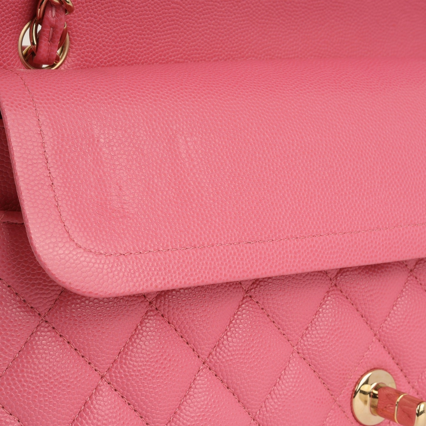 Chanel - Medium Classic Flap - Pink Caviar CGHW - 2019 - Pre-Loved