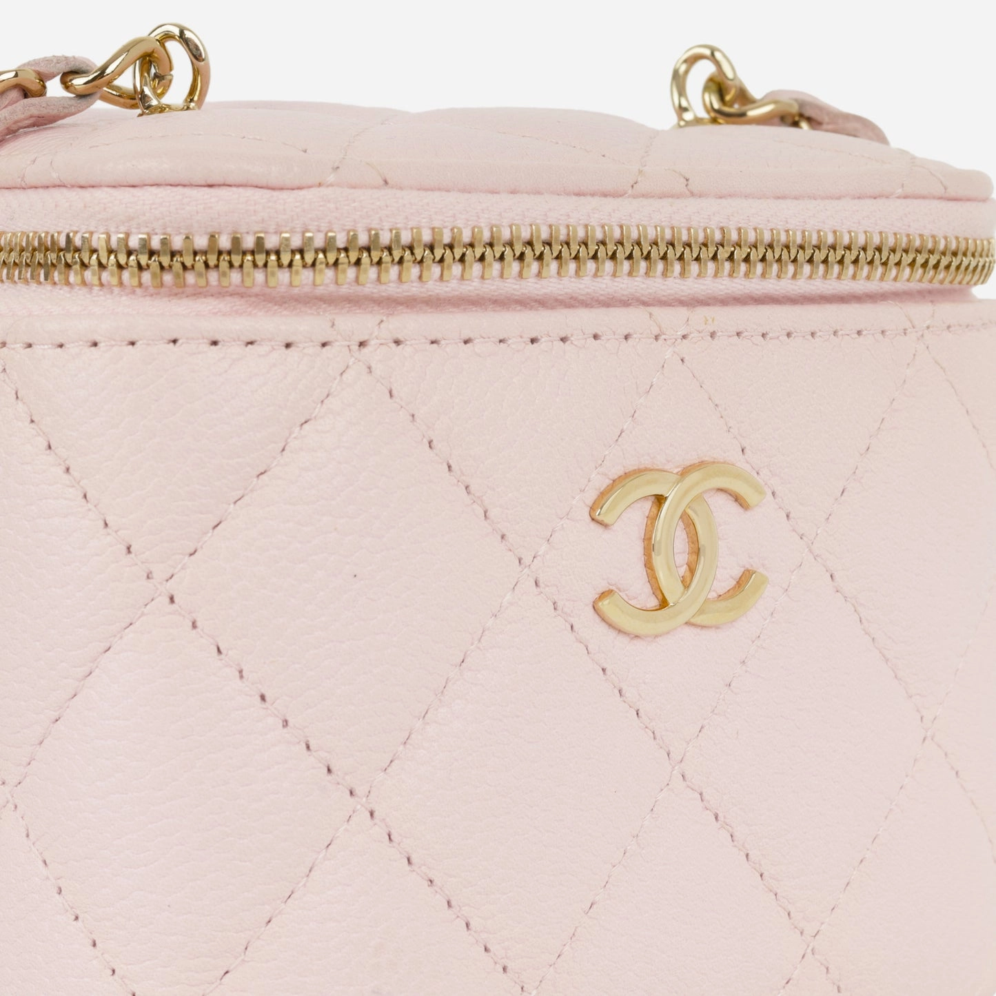 Chanel - Mini Vanity on Chain - Light Pink Lambskin CGHW - Pre-Loved - 2022