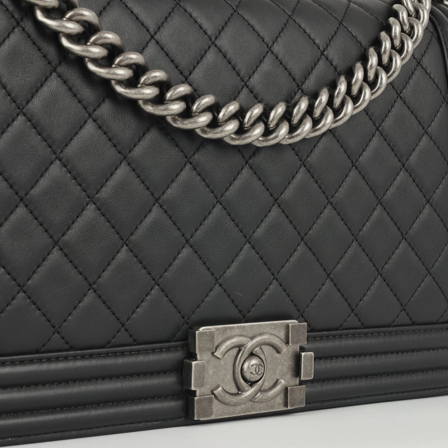Chanel - New Medium Boy Bag - Black Lambskin RHW - 2019 - Pre-Loved