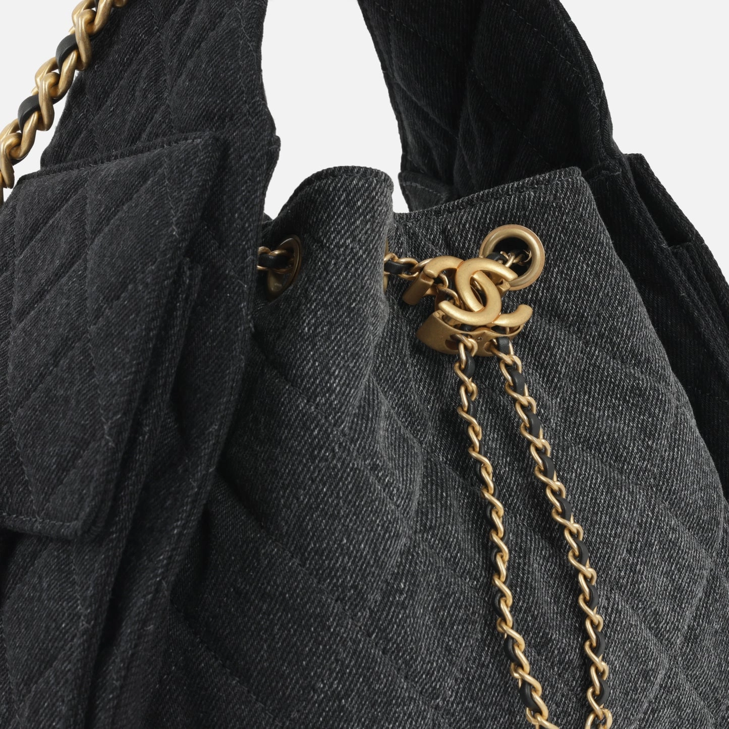 Chanel - Small 25 Hobo - Dark Denim Ombre AGHW - Pristine - 2025
