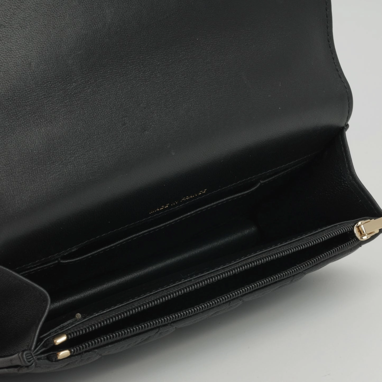 Chanel - Top Handle Phone Holder - Black Lambskin CGHW - Pre-Loved