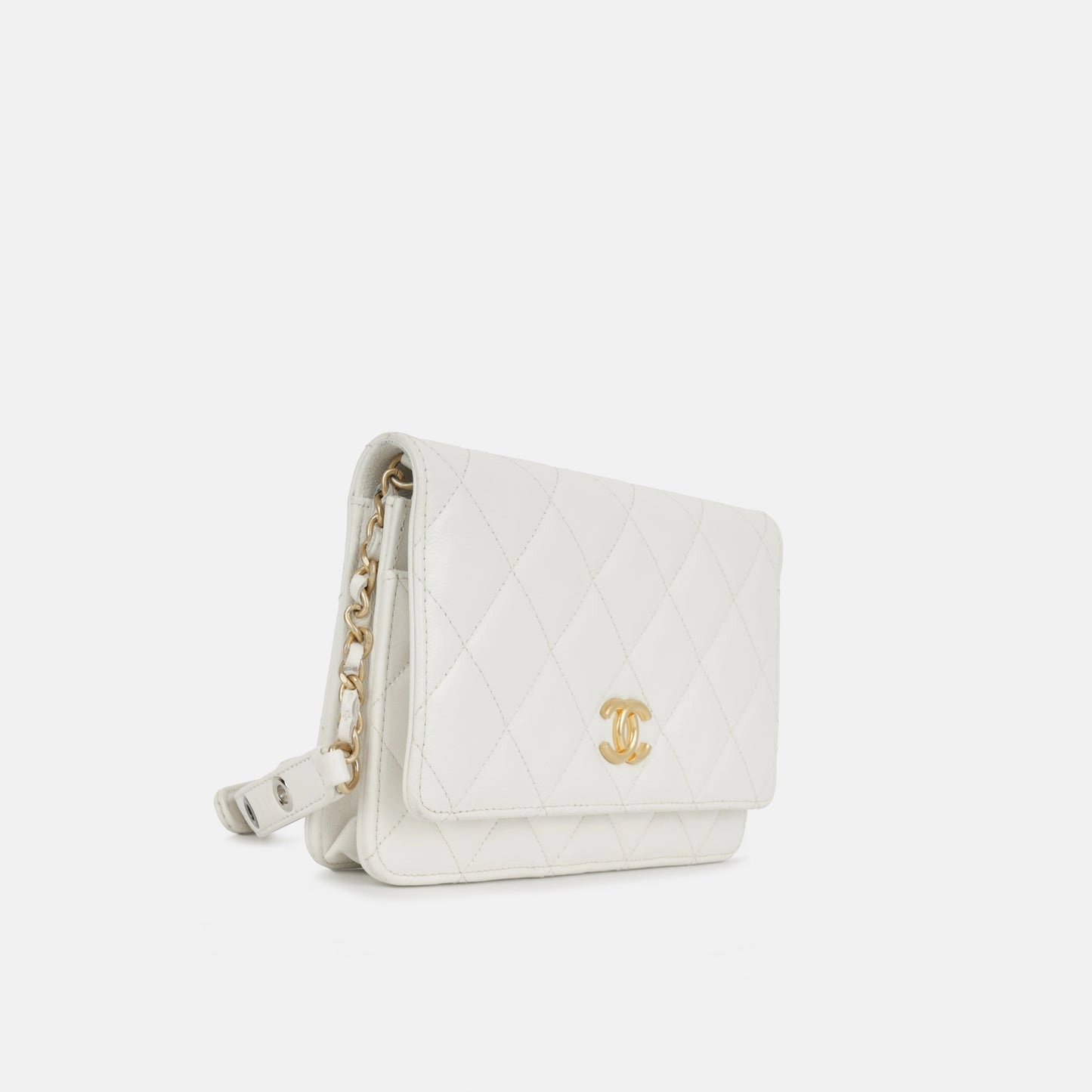 Chanel - Wallet on Chain - White Calfskin with Grommet Strap GHW - Pre-Loved