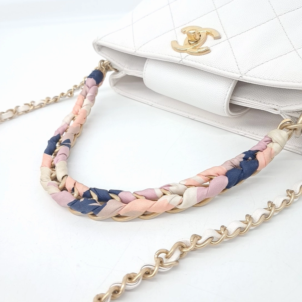 Chanel Caviar Chain Shoulder Bag (10000163)
