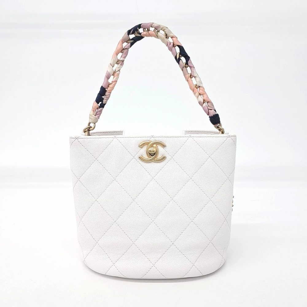 Chanel Caviar Chain Shoulder Bag (10000163)