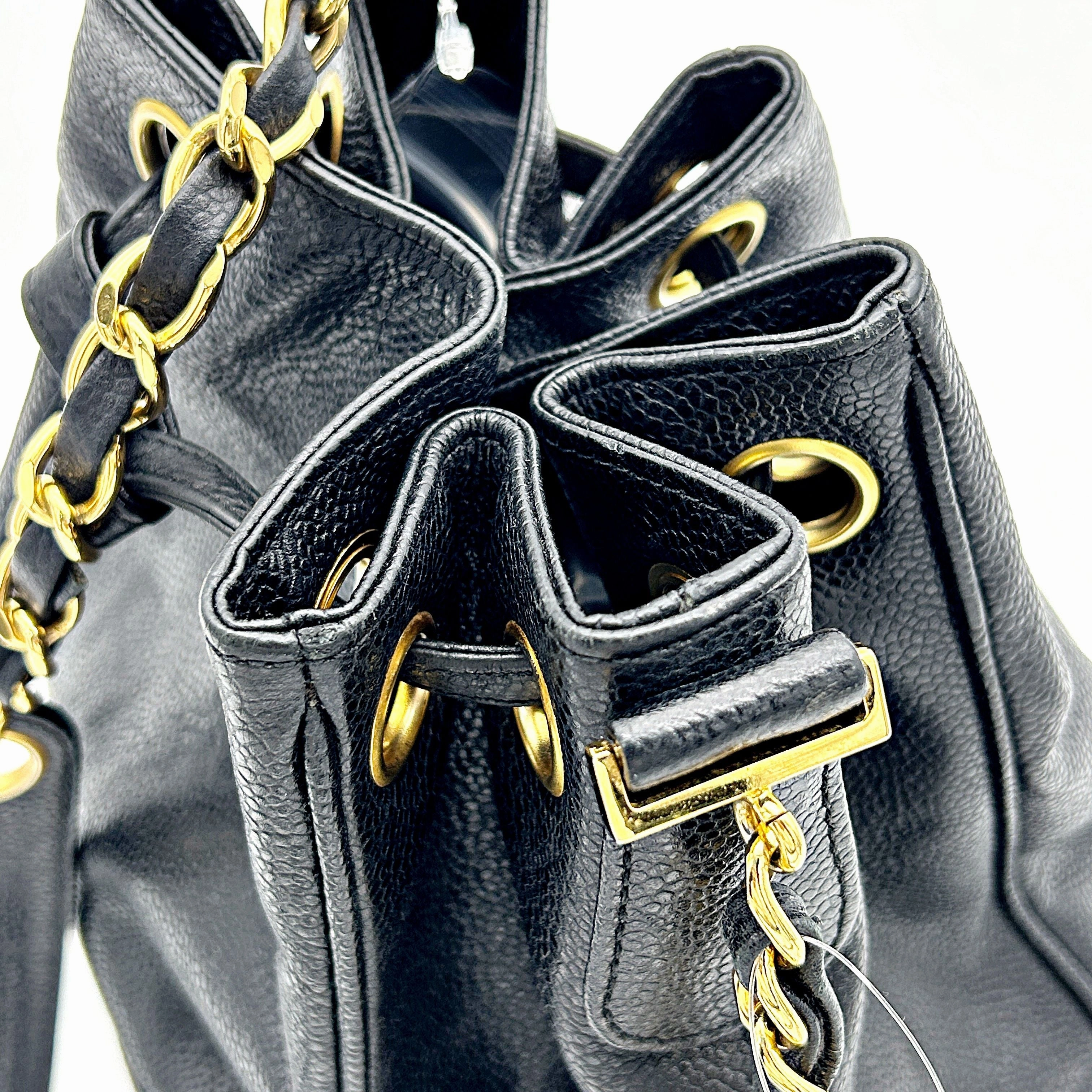 CHANEL Caviar Drawstring Shoulder Bag Black ch66170cc
