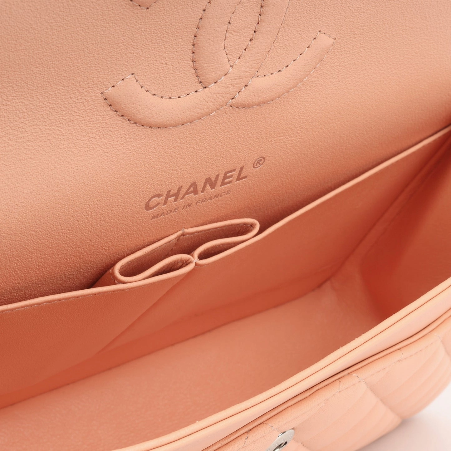Chanel Chanel - Classic Flap Bag - Medium - Peach Lambskin - SHW - Pre Loved