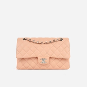 Chanel Chanel - Classic Flap Bag - Medium - Peach Lambskin - SHW - Pre Loved
