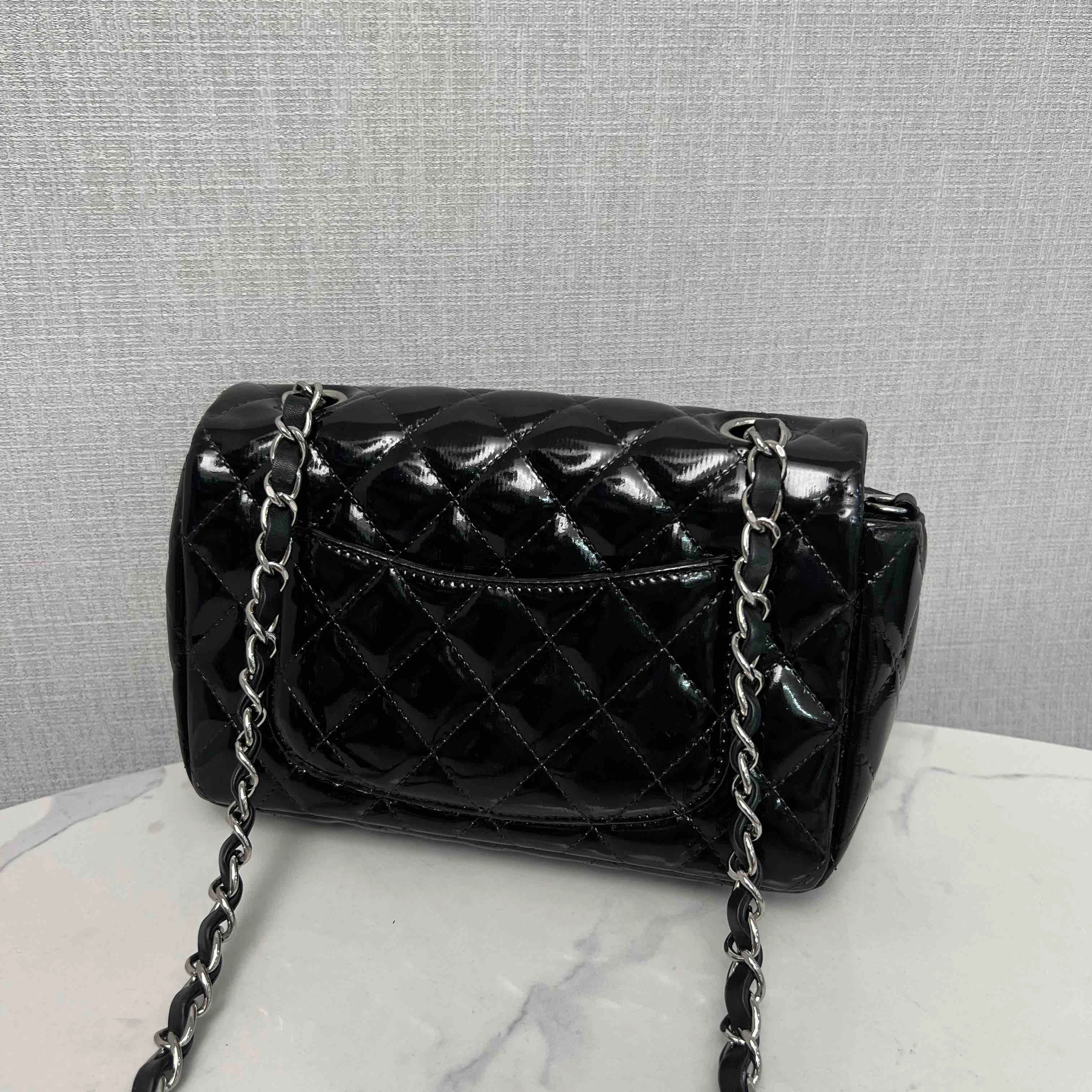 Chanel Classic Flap CF Mini Black Quilted Leather Chain Shoulder Bag