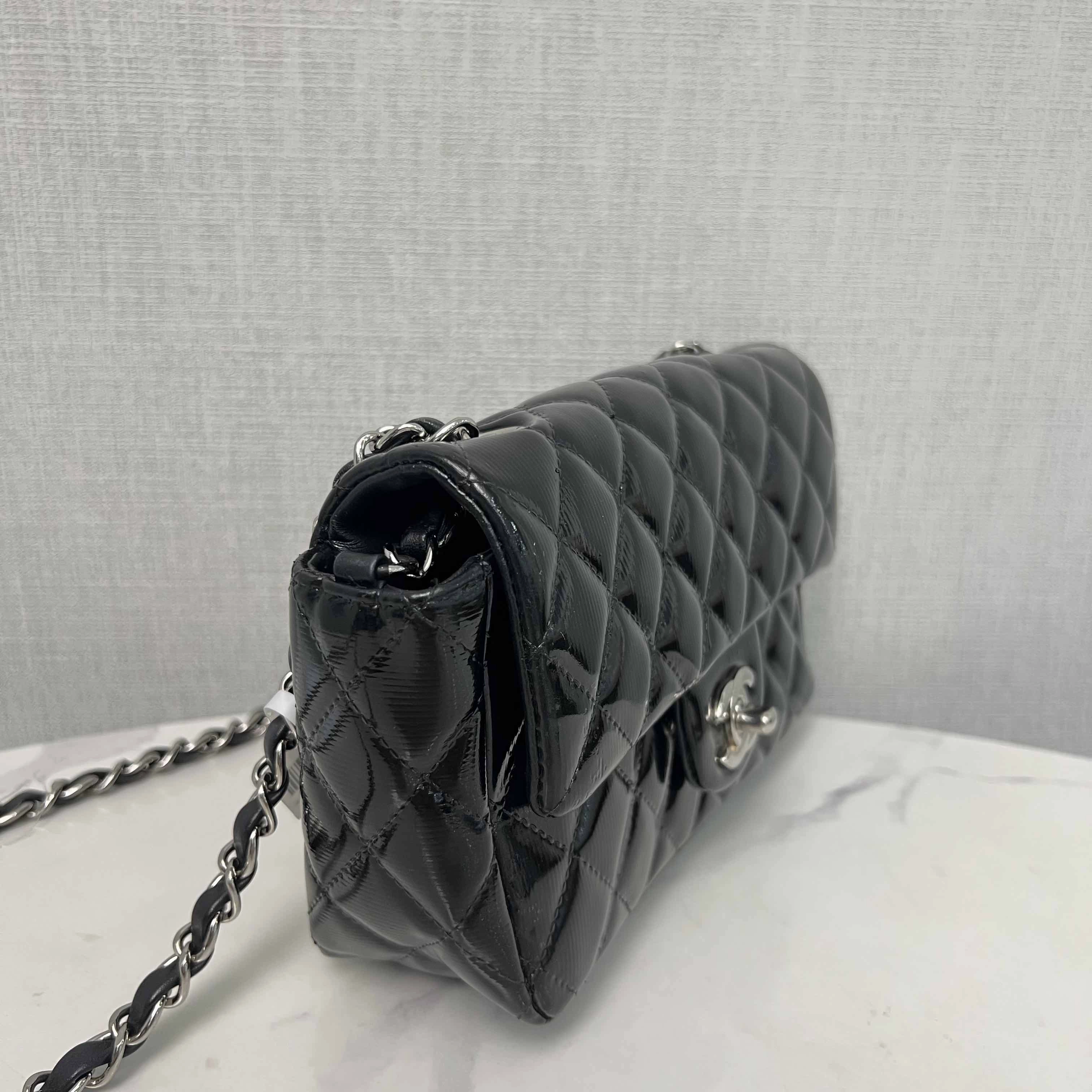 Chanel Classic Flap CF Mini Black Quilted Leather Chain Shoulder Bag
