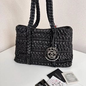 Chanel Hidden Chain Tote - Totes, Handbags MR21042025372222