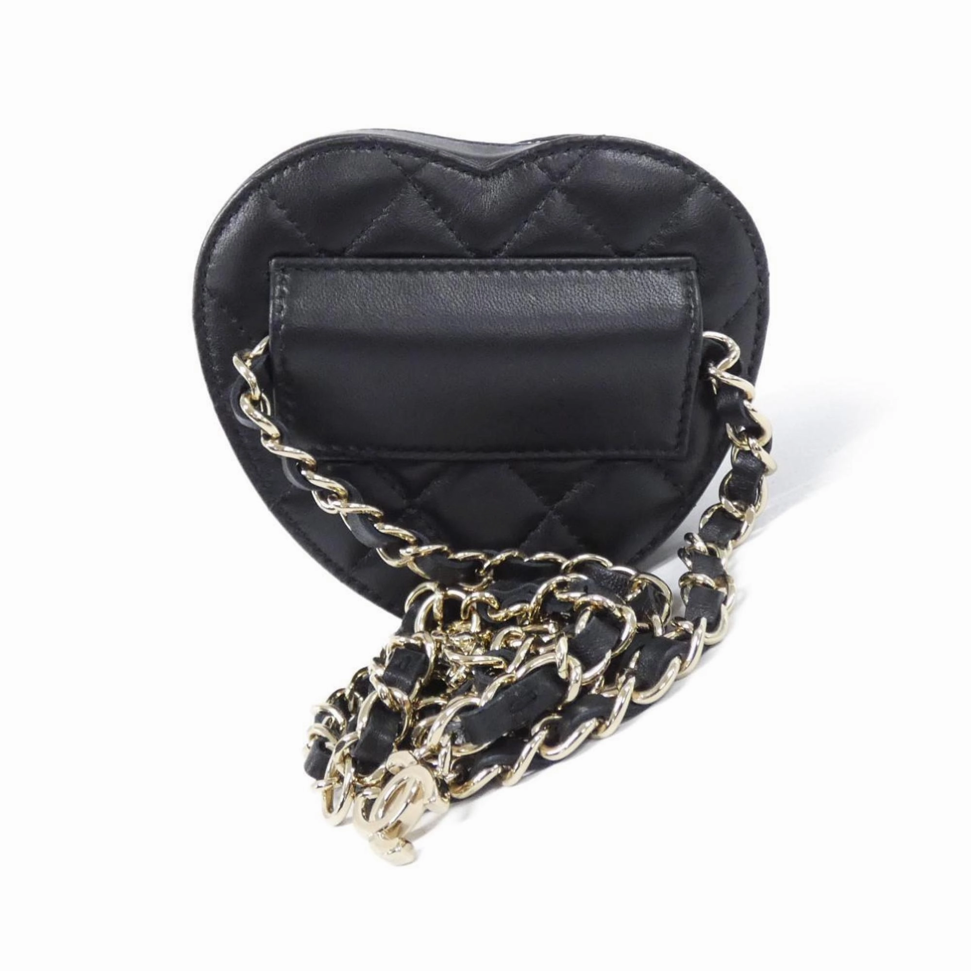 Chanel Leather Fanny Pack (Pre-Owned)