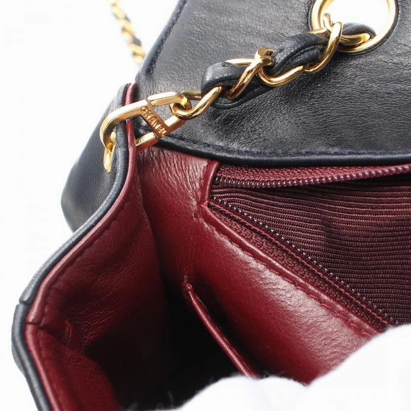 Chanel Matelasse Diana Flap Chain Shoulder Bag Lambskin Dark Navy Gold Hardware Vintage