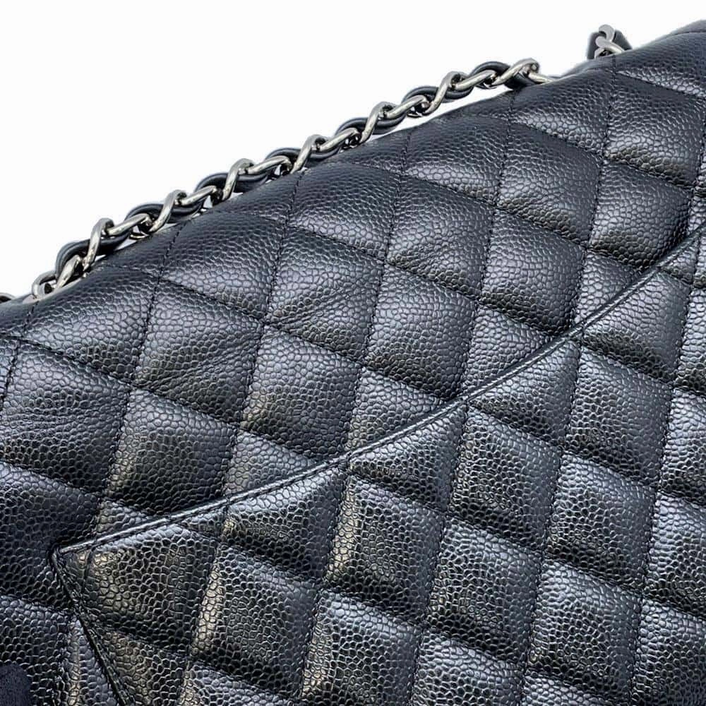 CHANEL Matelasse Single Flap ChainShoulder Bag Black Caviar Leather Size 30