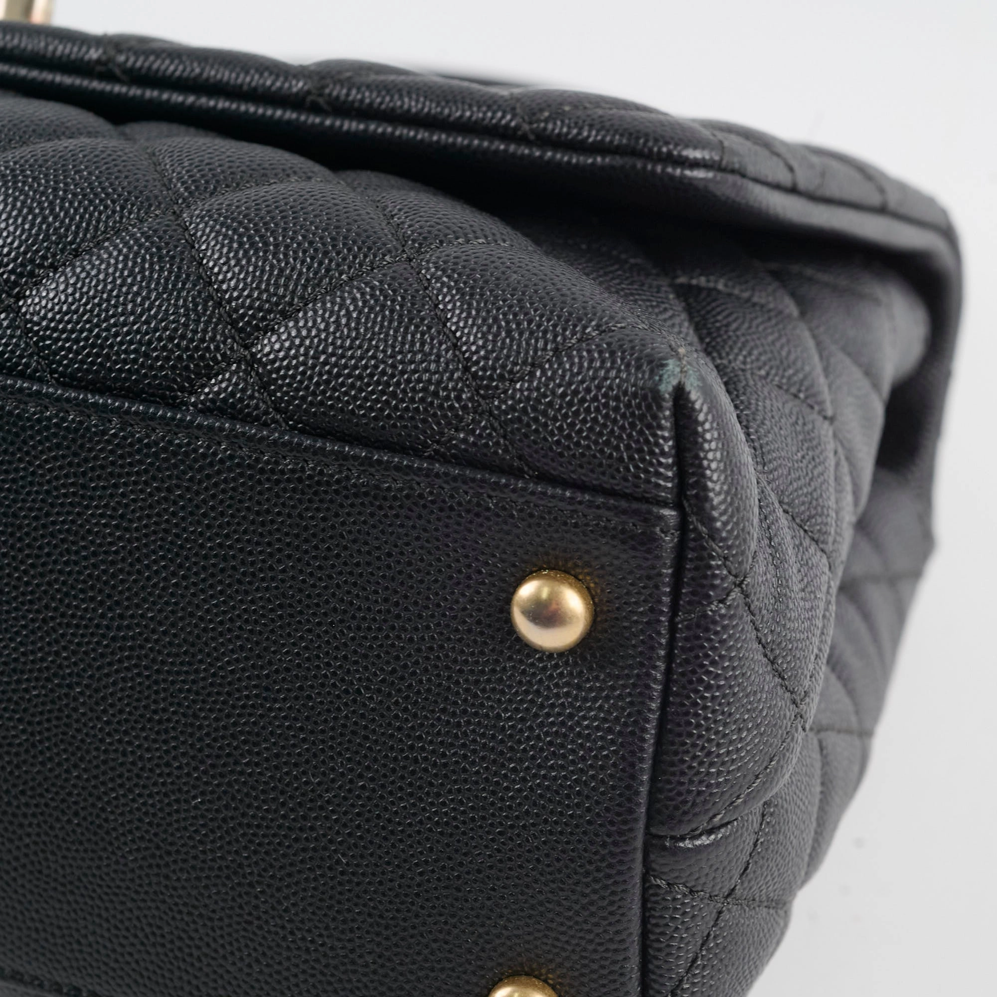 Chanel Medium COCO Handle Caviar Black