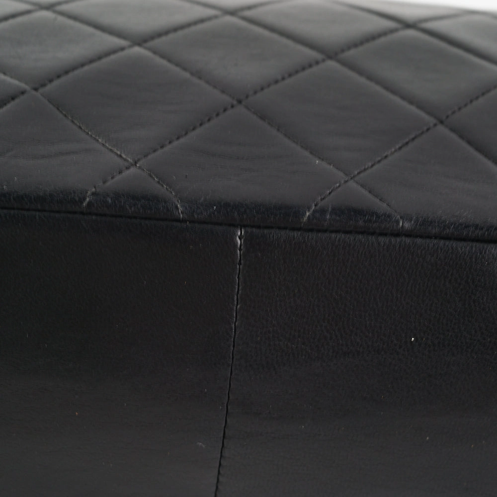 Chanel Medium Diana Black