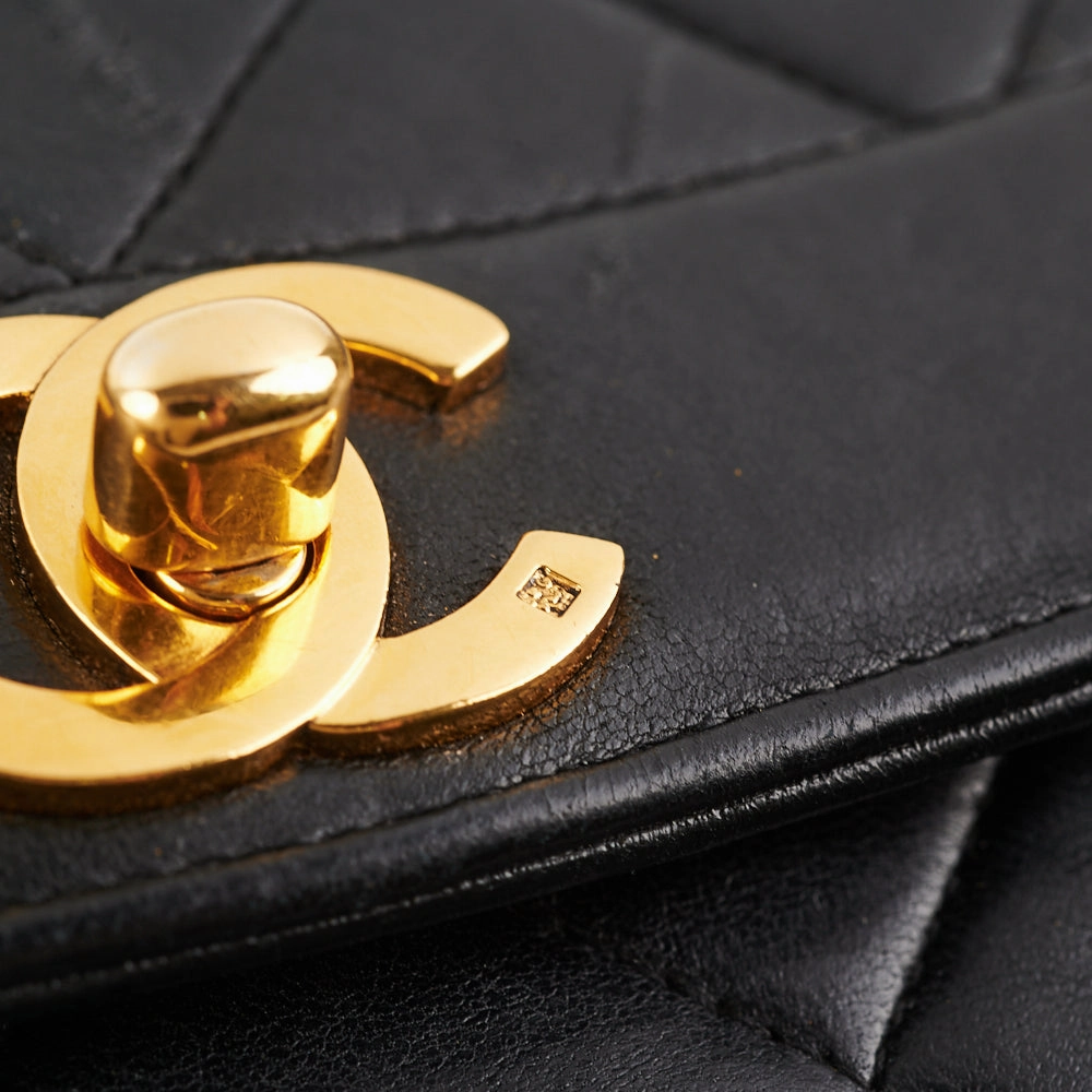 Chanel Medium Diana Black