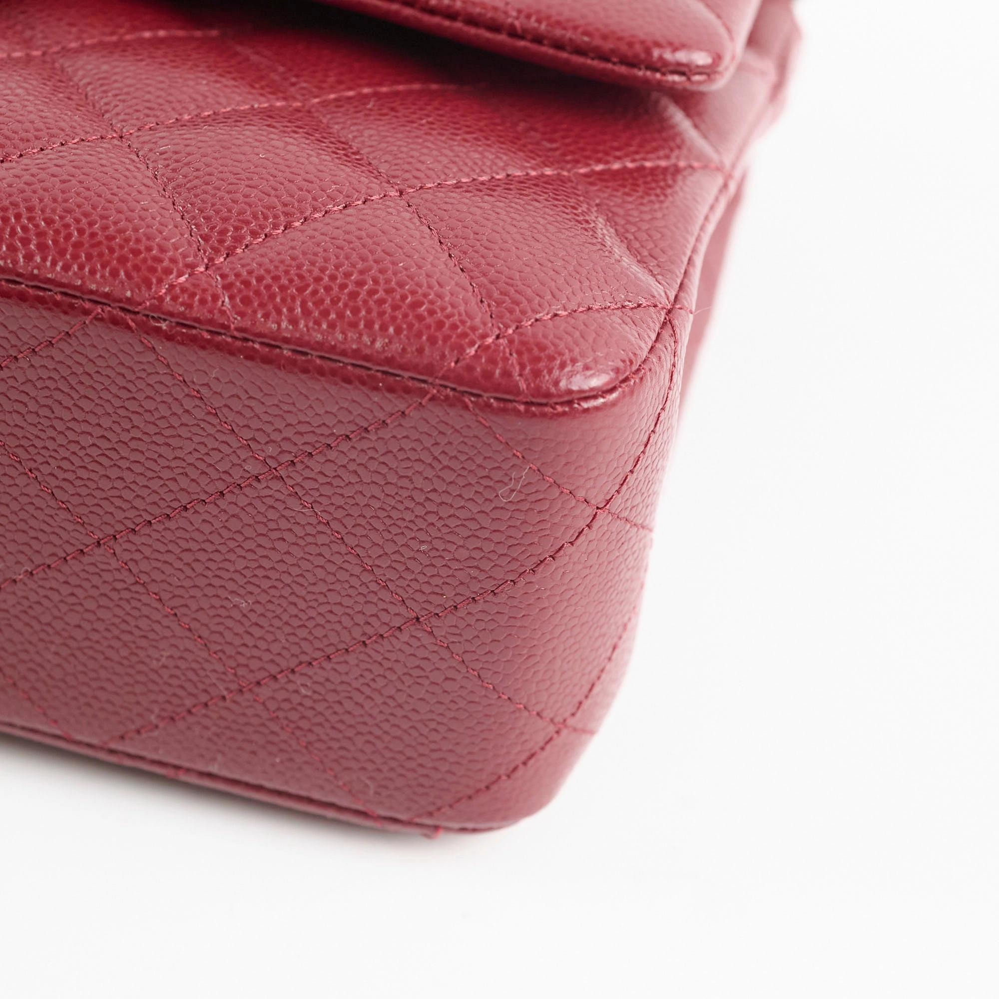 Chanel Medium M/L Caviar Classic Flap Red