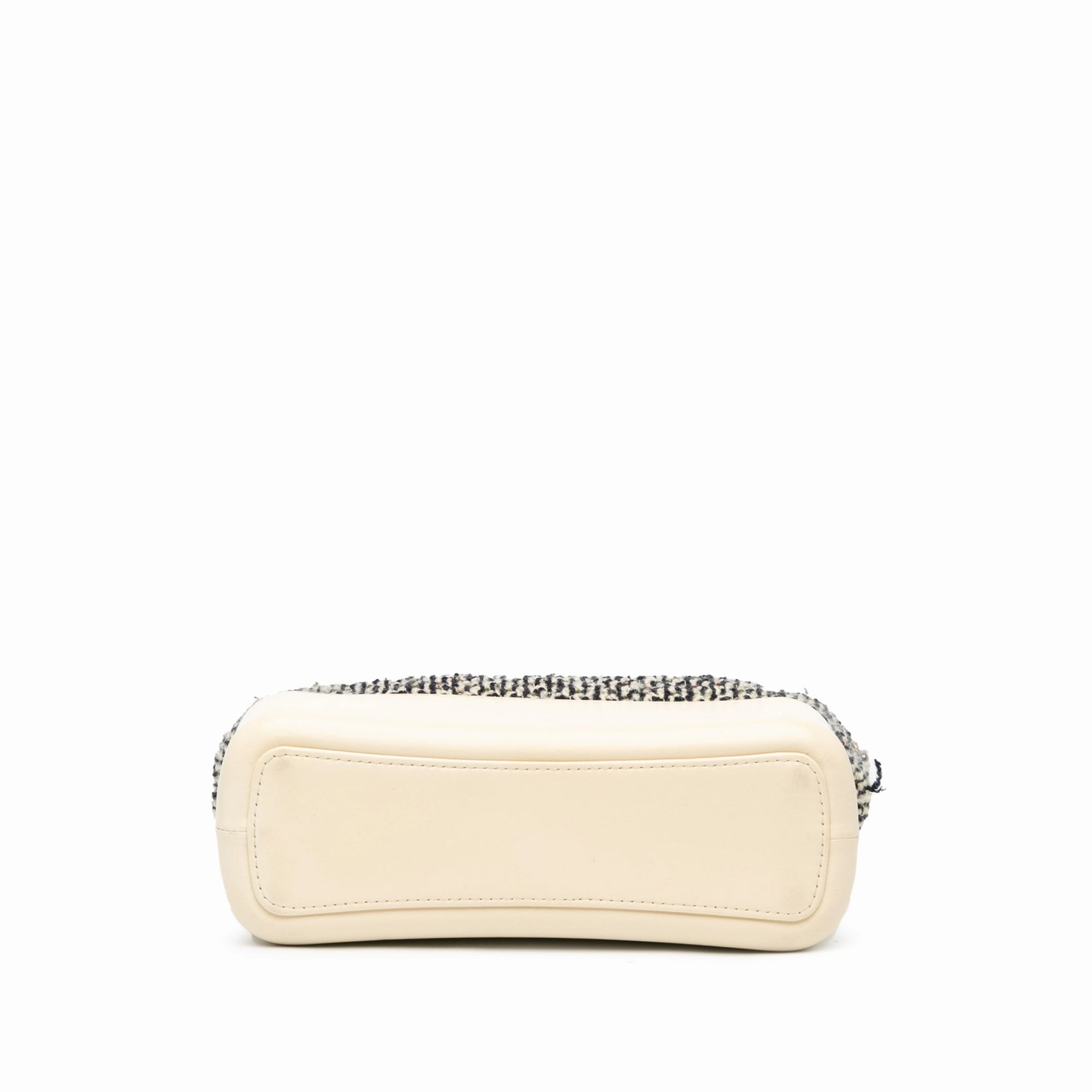 Chanel Medium Tweed and Lambskin Gabrielle Crossbody (21053)