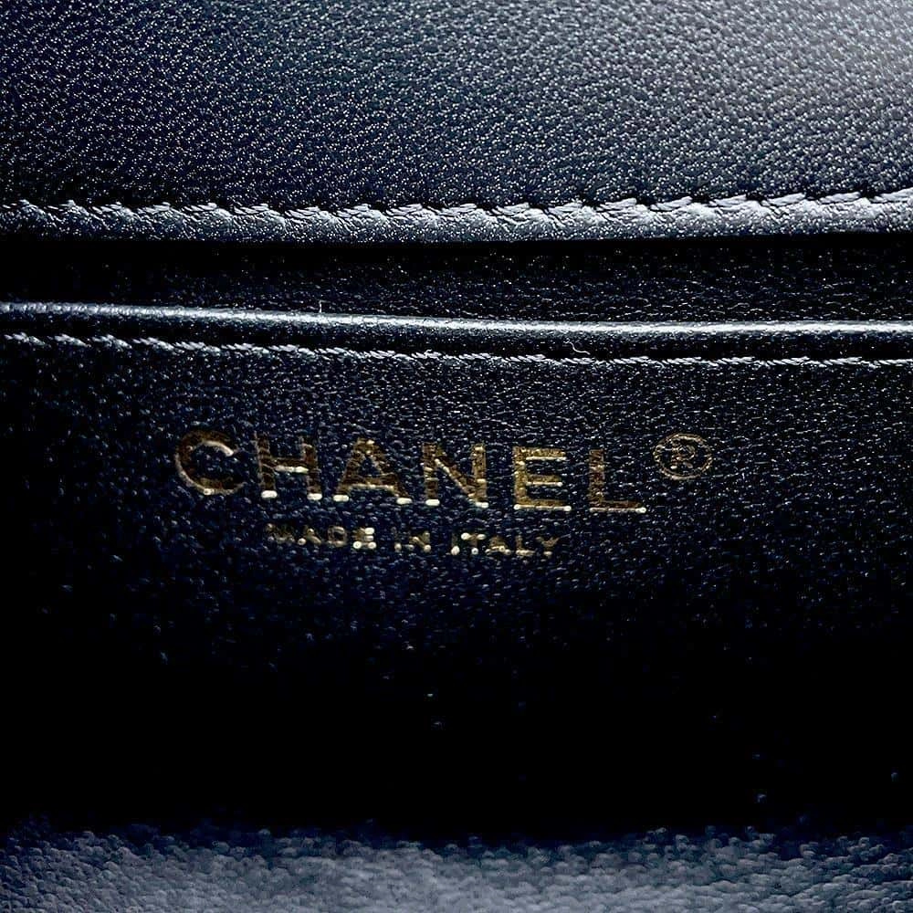 CHANEL Mini Matelasse Heart Bag CharmChainShoulder BlackAS3456 Lambskin