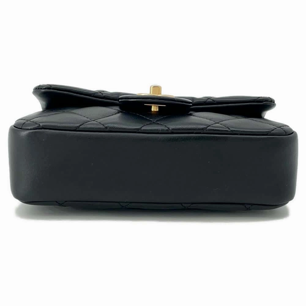 CHANEL Mini Matelasse Heart Bag CharmChainShoulder BlackAS3456 Lambskin