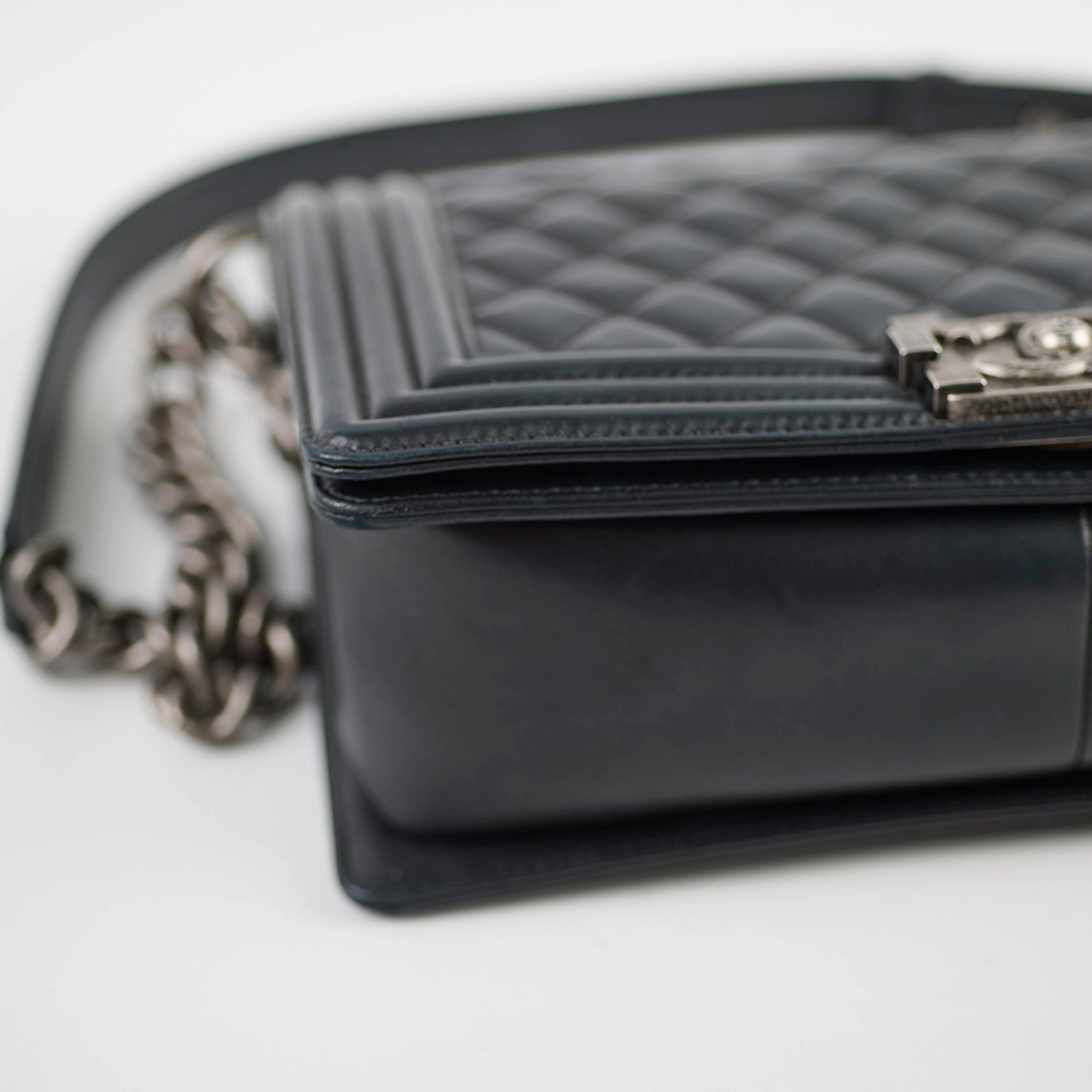 Chanel Old Medium Boy Black Lambskin - Series 23